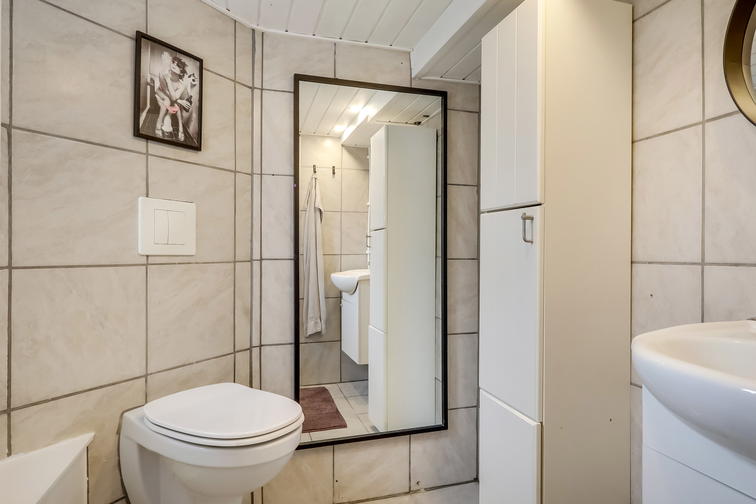 Fremhævet toilet billede i fuldskærmstilstand. Billede af Stationsvej 13, 5771 Stenstrup