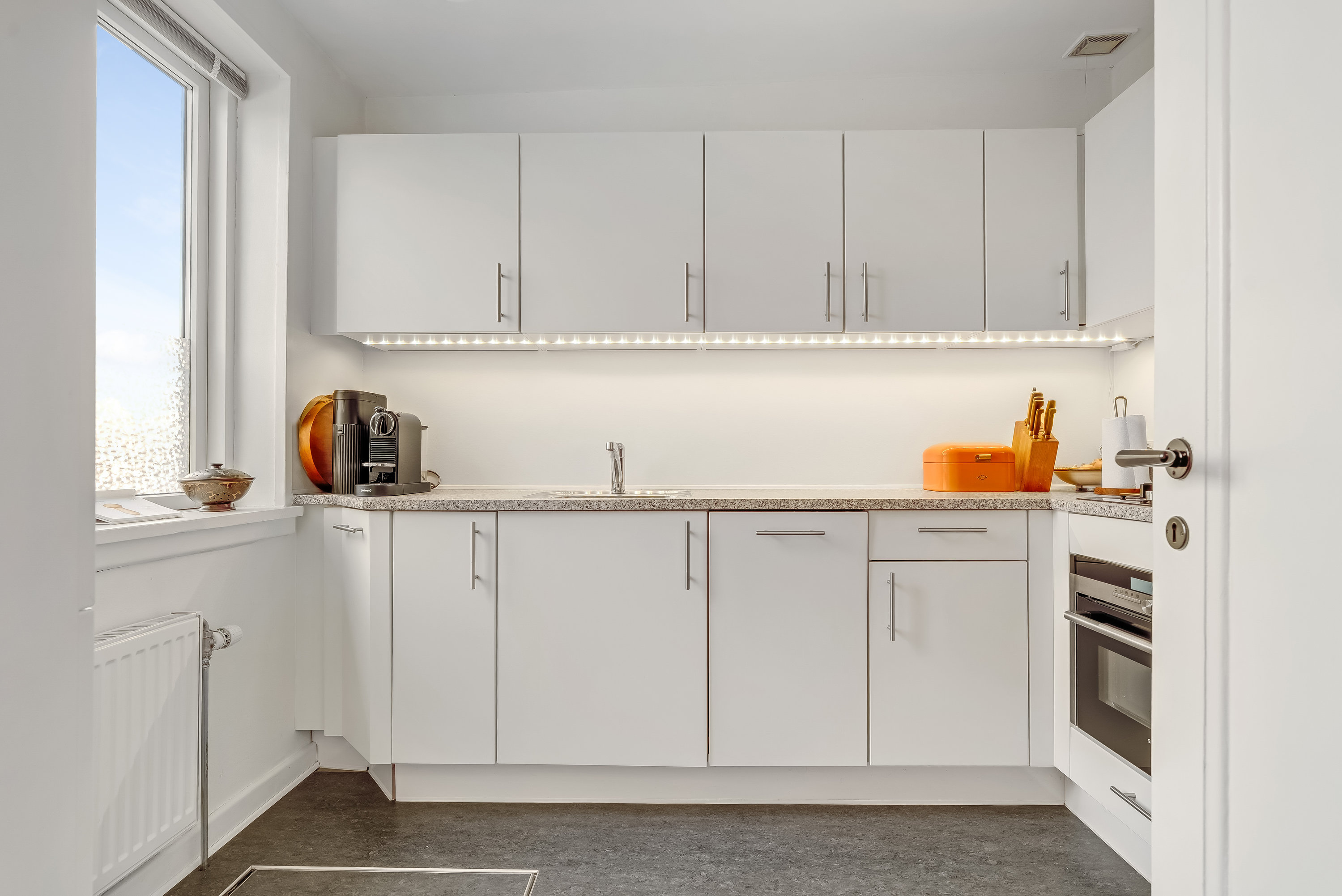 Miniaturebillede 2: køkken. Billede af Bøgevang 33, 2830 Virum