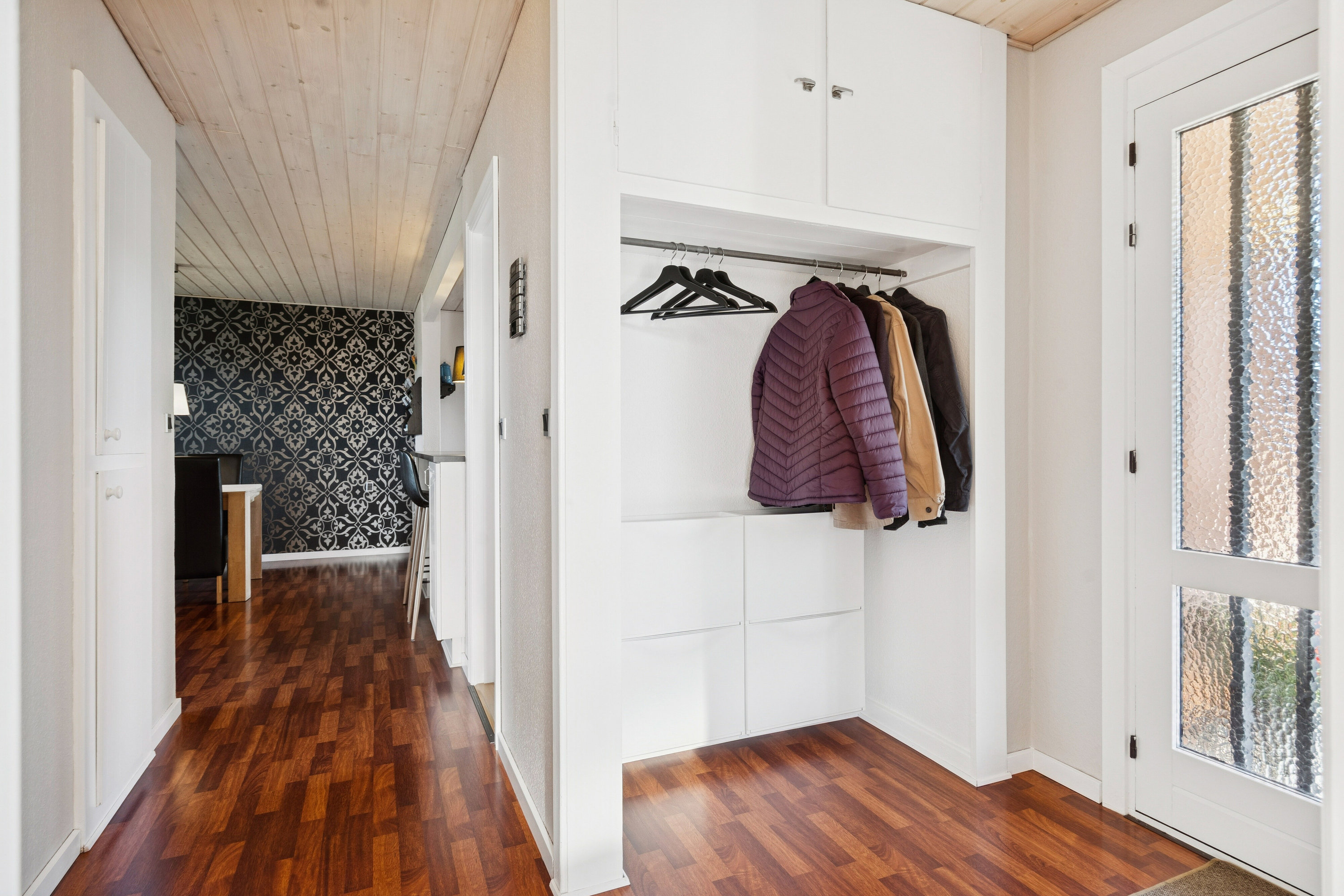 Fremhævet gang billede i fuldskærmstilstand. Billede af Skovvejen 7, 6064 Jordrup