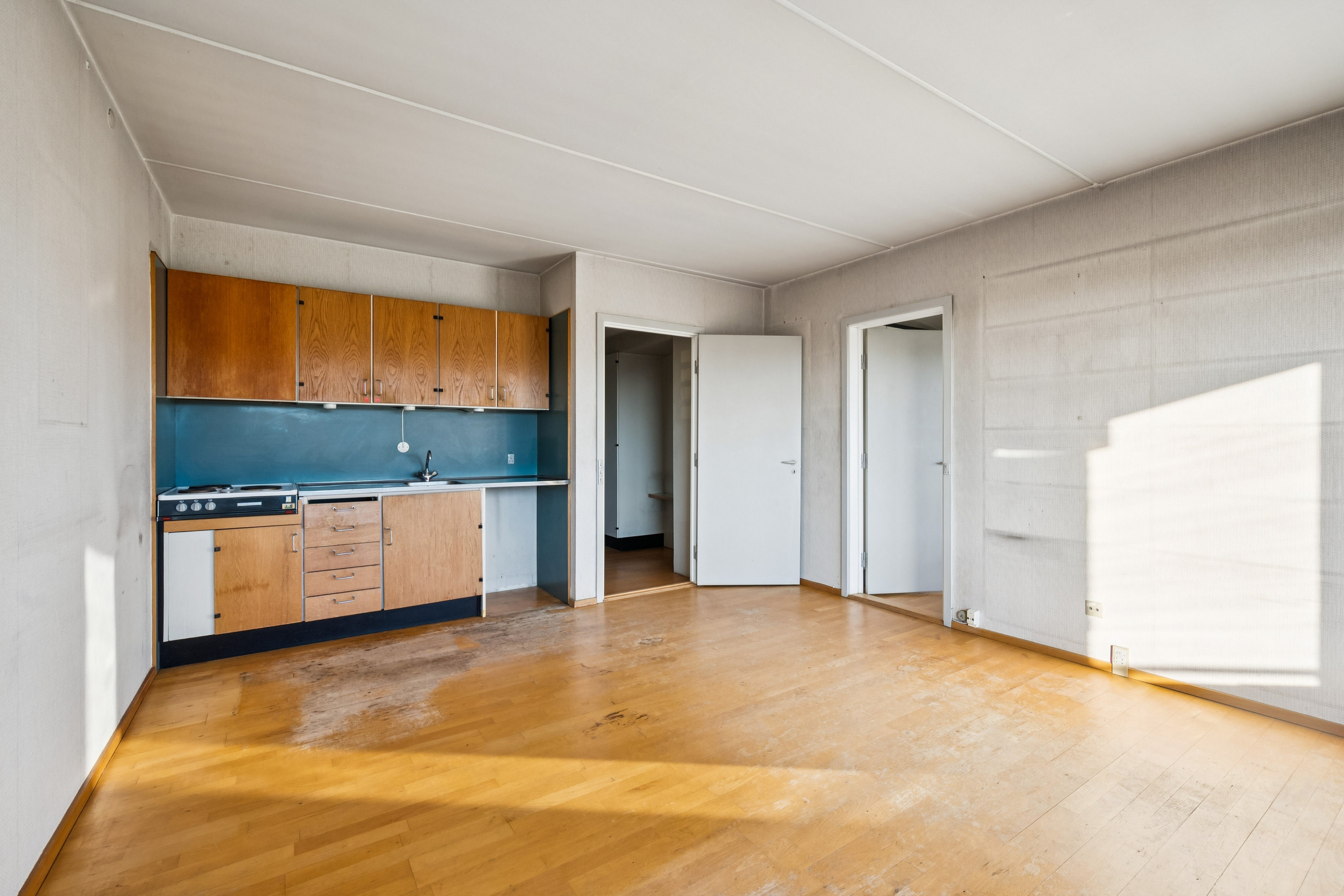 Fremhævet stue billede i fuldskærmstilstand. Billede af Vejlesøparken 1, 8. 824., 2840 Holte