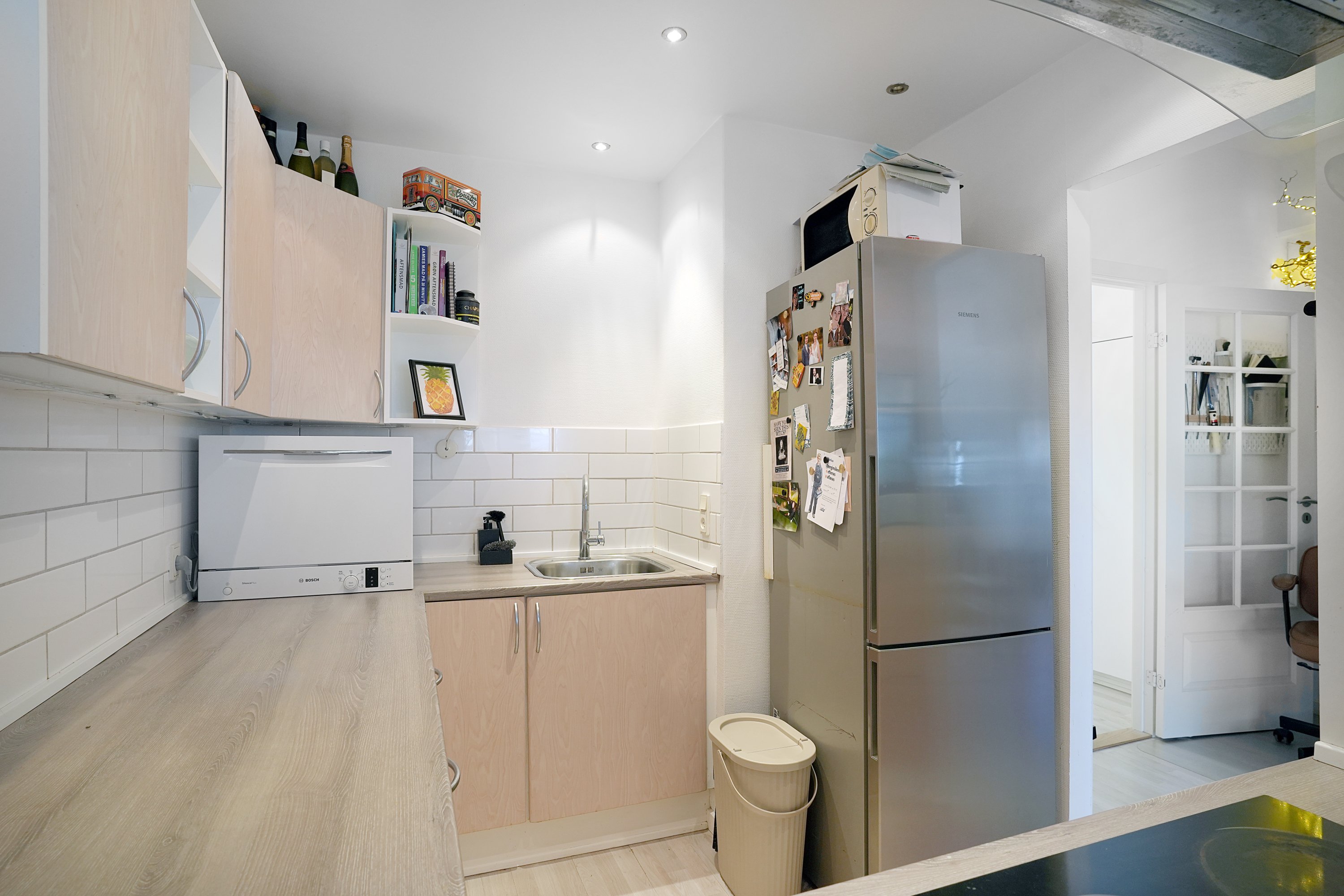 Fremhævet køkken billede i fuldskærmstilstand. Billede af Søndre Fasanvej 90, 1. 111., 2500 Valby