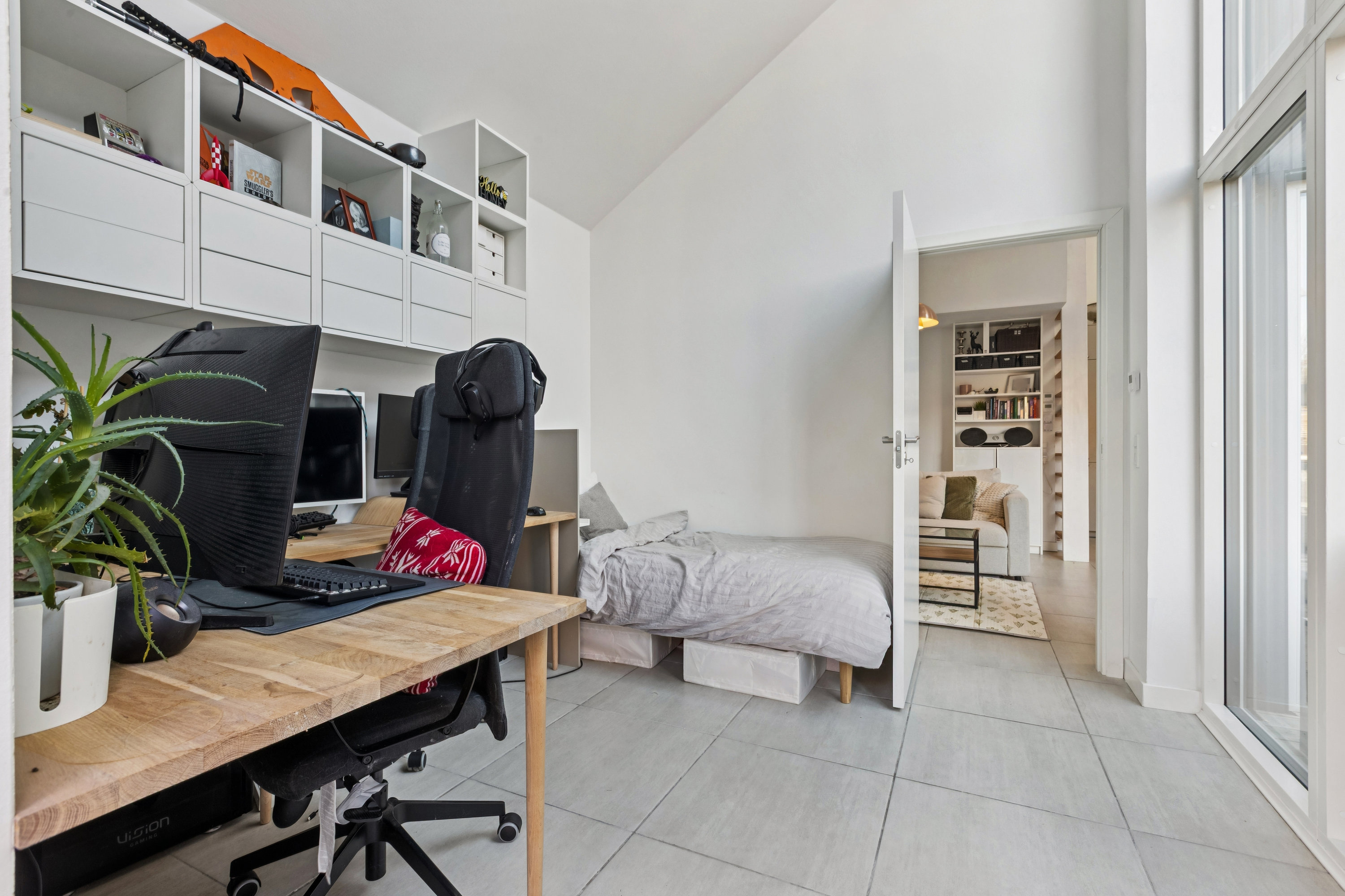 Fremhævet stue billede i fuldskærmstilstand. Billede af Azaleagangen 54, 2300 København S