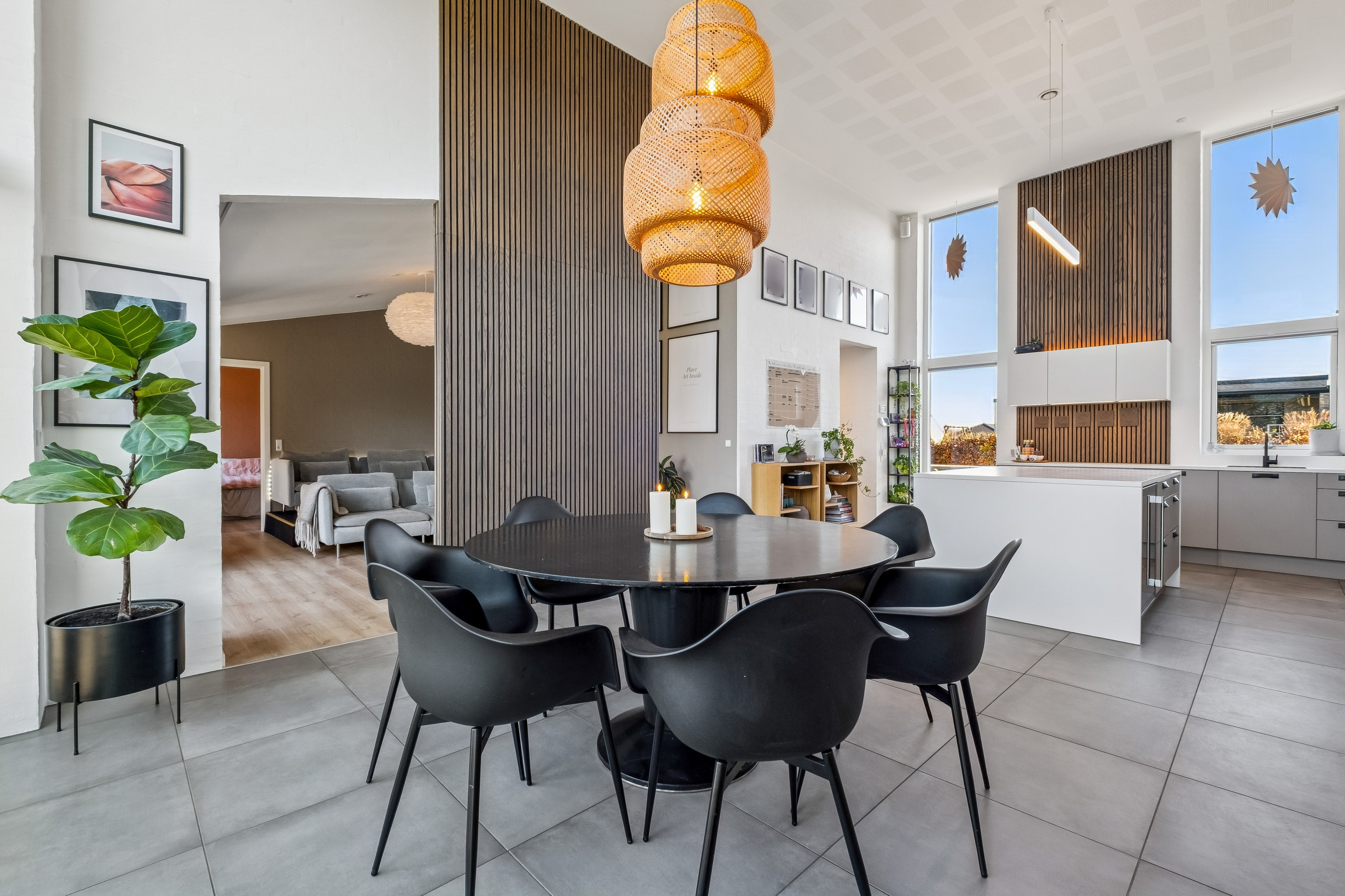 Fremhævet alrum billede i fuldskærmstilstand. Billede af Ørskovbæk Parken 21, 8732 Hovedgård