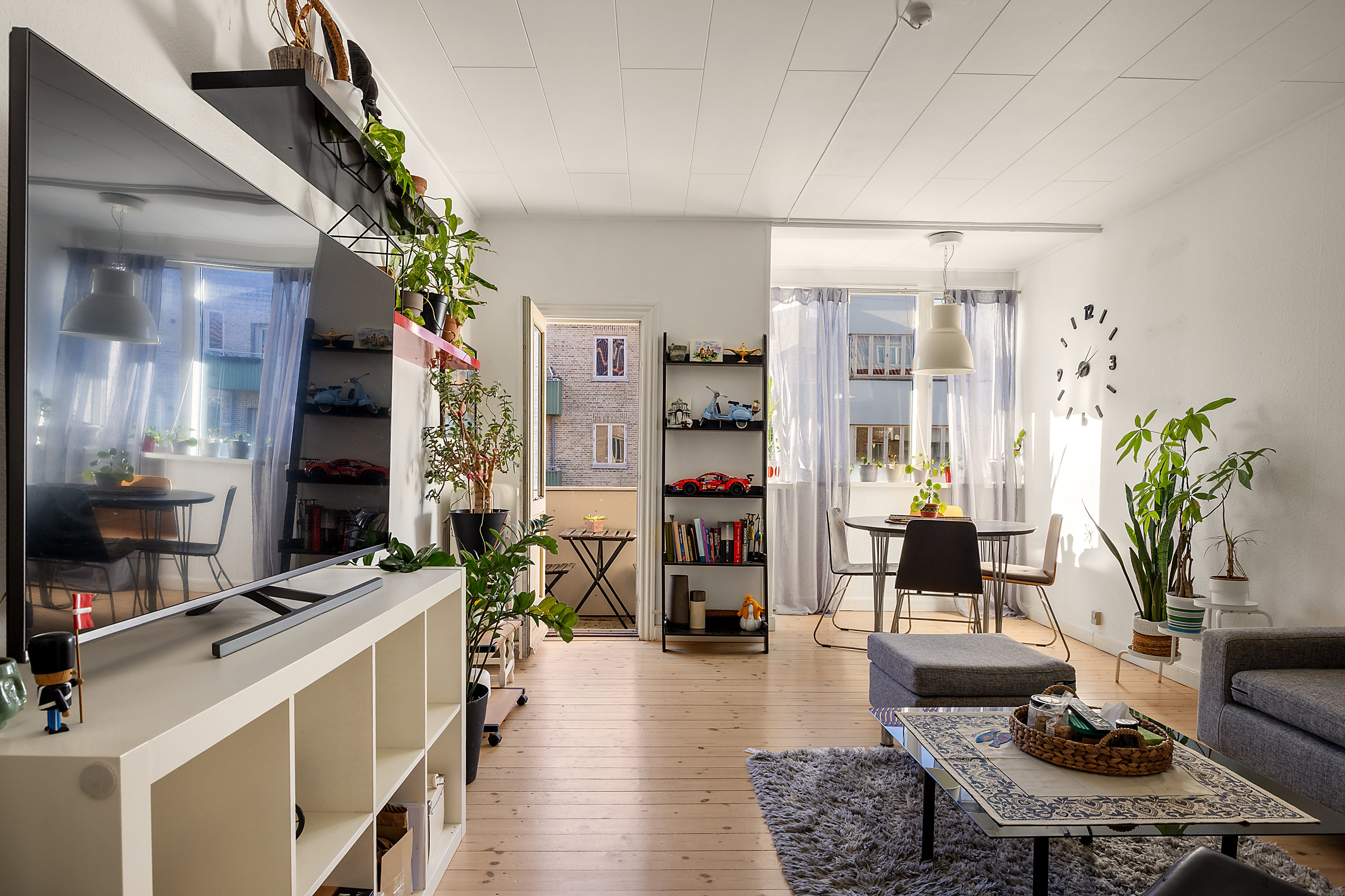 Fremhævet stue billede i fuldskærmstilstand. Billede af Mozartsvej 24, 1. tv., 2450 København SV