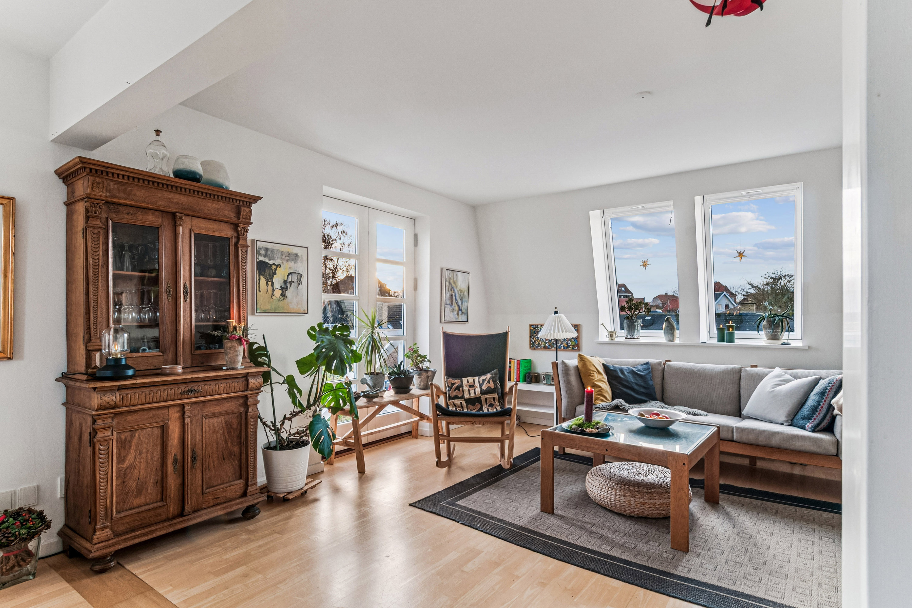 Miniaturebillede 2: stue. Billede af Gulkløvervej 8, 1., 2400 København NV