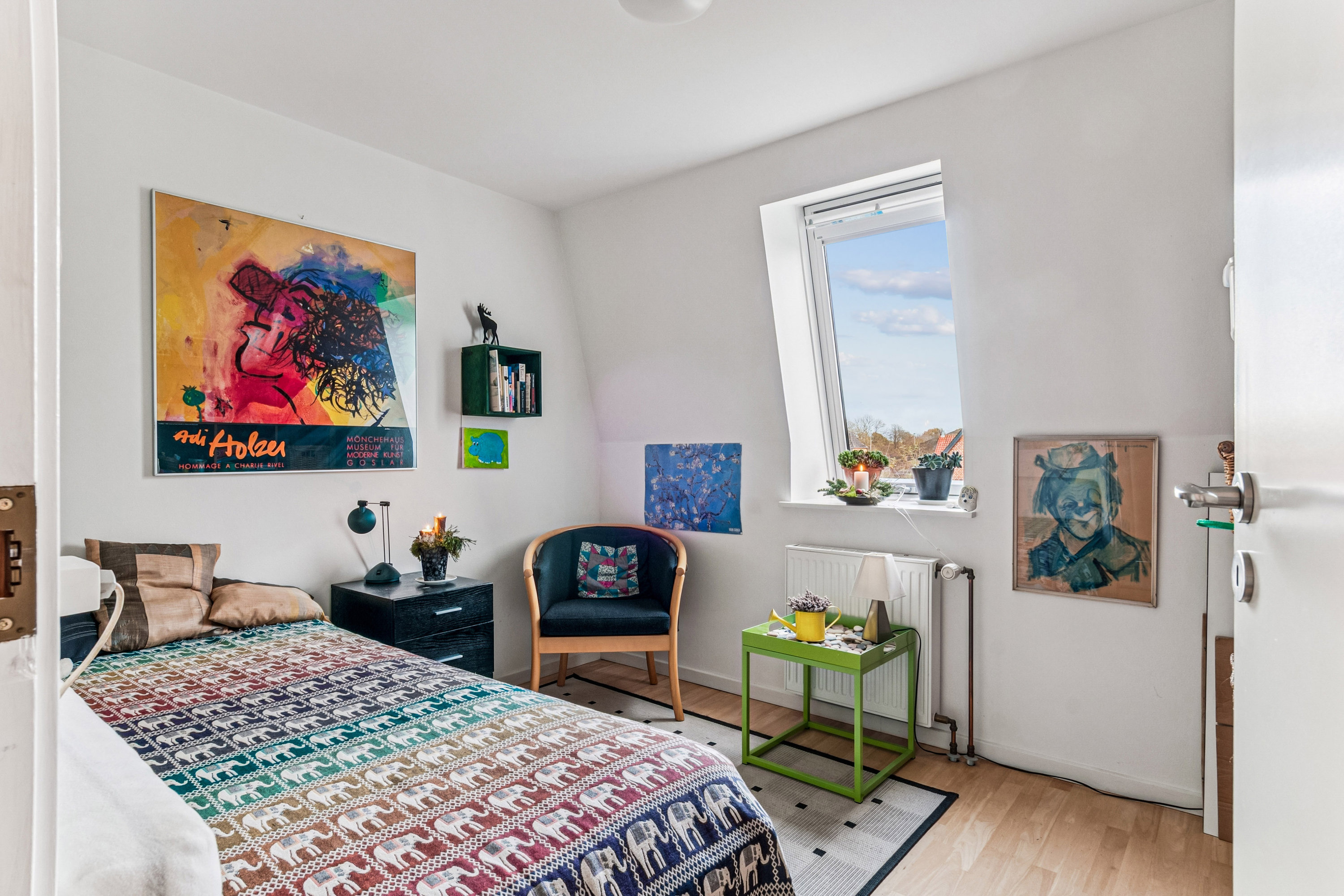 Fremhævet værelse billede i fuldskærmstilstand. Billede af Gulkløvervej 8, 1., 2400 København NV