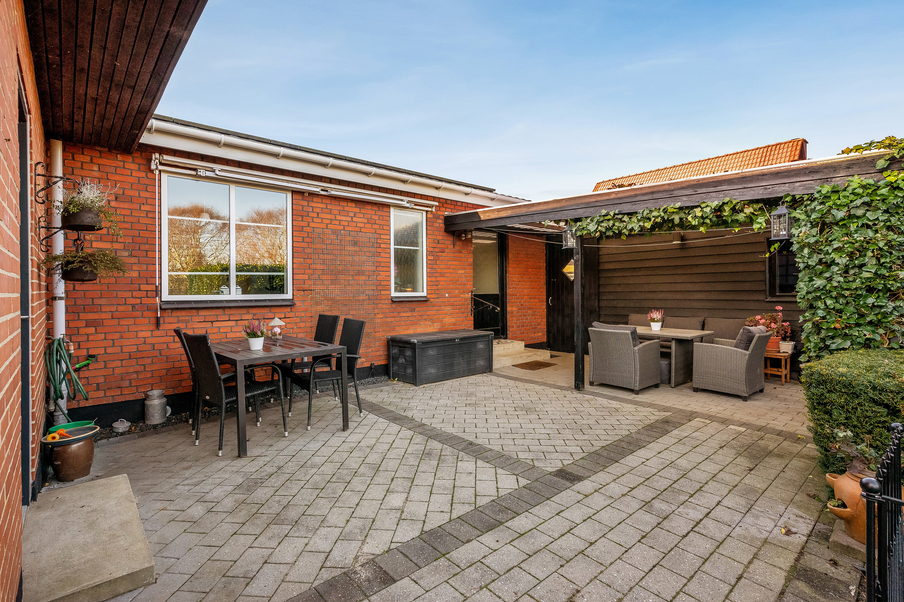 Miniaturebillede 1: terrasse. Billede af Holstebrovej 6, Rindum, 6950 Ringkøbing