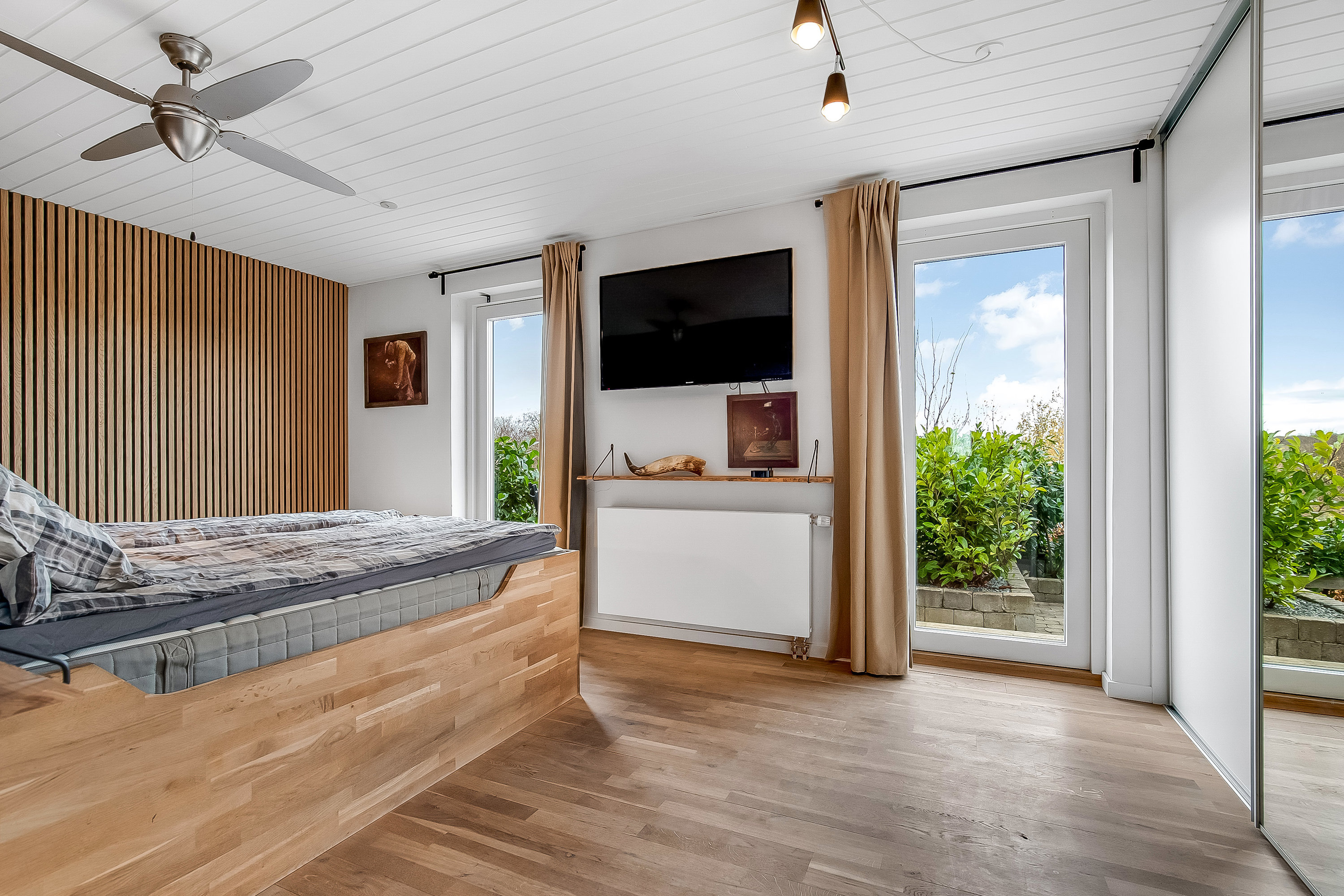 Fremhævet soveværelse billede i fuldskærmstilstand. Billede af Dalsvinget 21, Erritsø, 7000 Fredericia