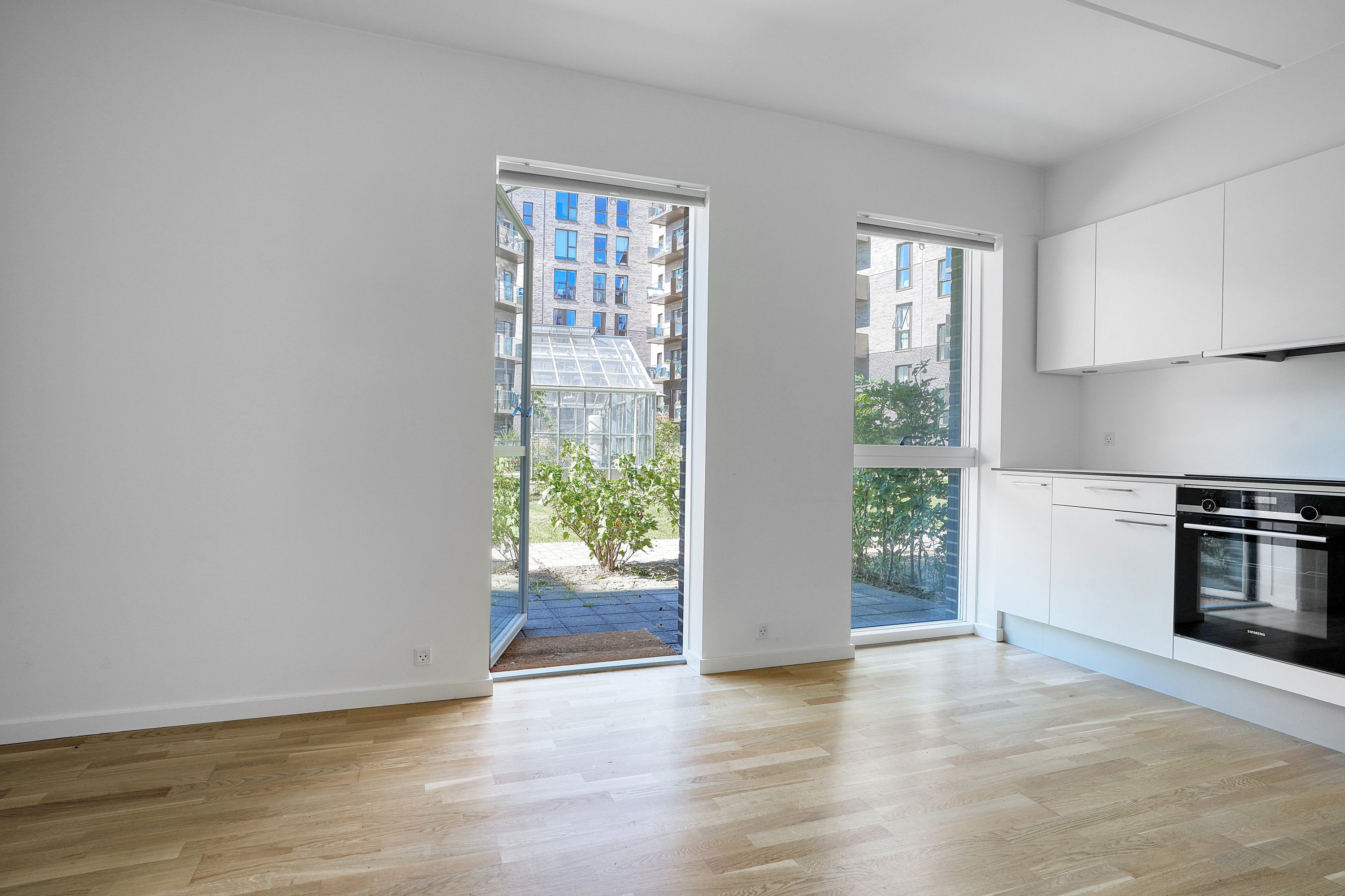 Fremhævet køkken billede i fuldskærmstilstand. Billede af Taffelæblevej 4, st.. th., 2500 Valby