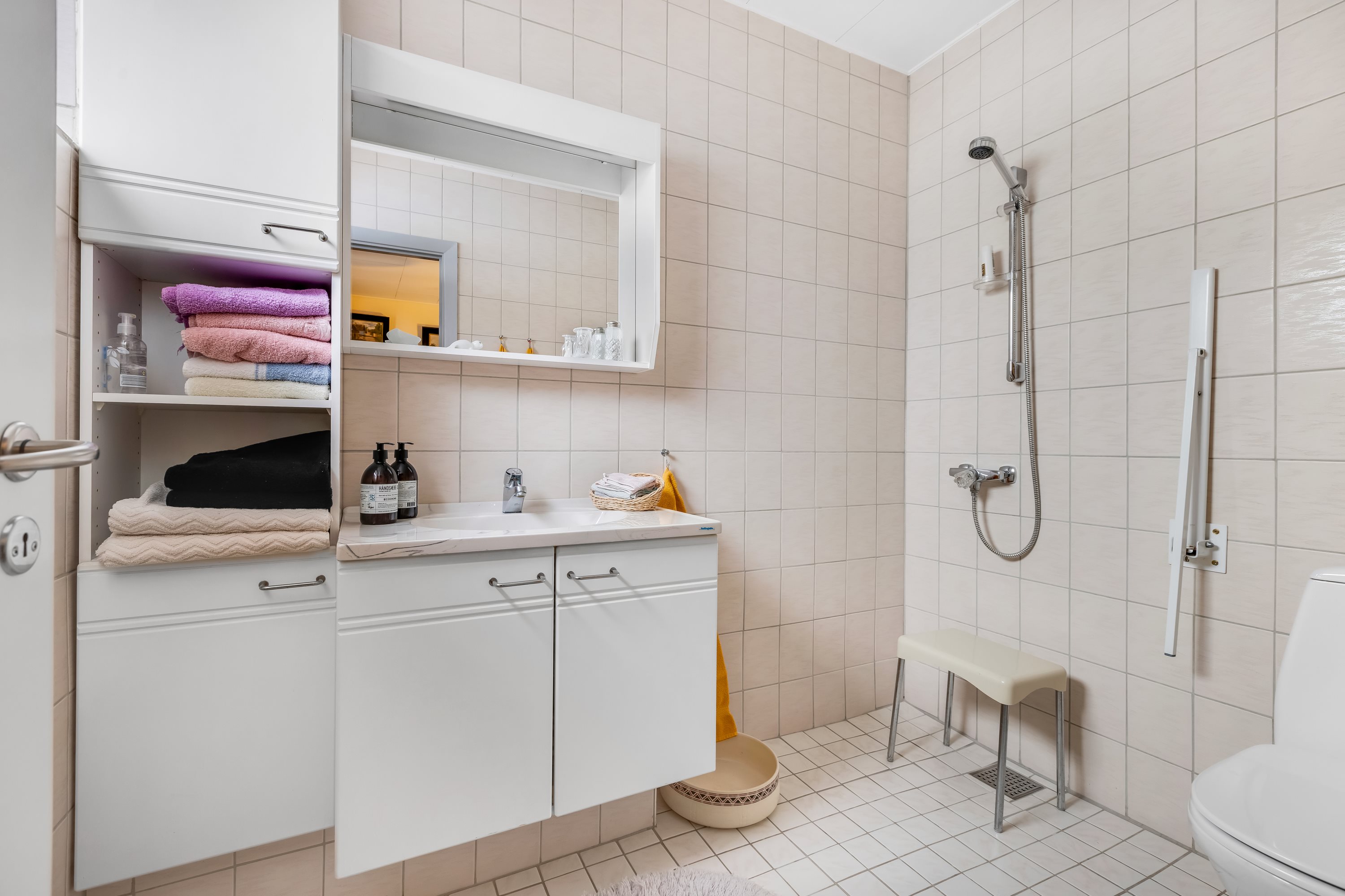 Fremhævet badeværelse billede i fuldskærmstilstand. Billede af Kildebæksvej 20, Vetterslev, 4100 Ringsted