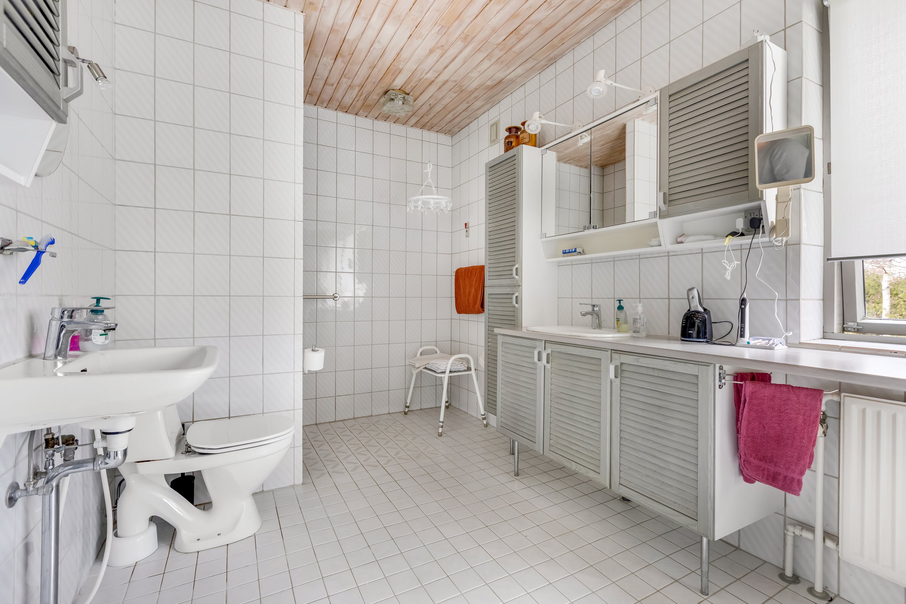 Fremhævet badeværelse billede i fuldskærmstilstand. Billede af Kildebæksvej 20, Vetterslev, 4100 Ringsted