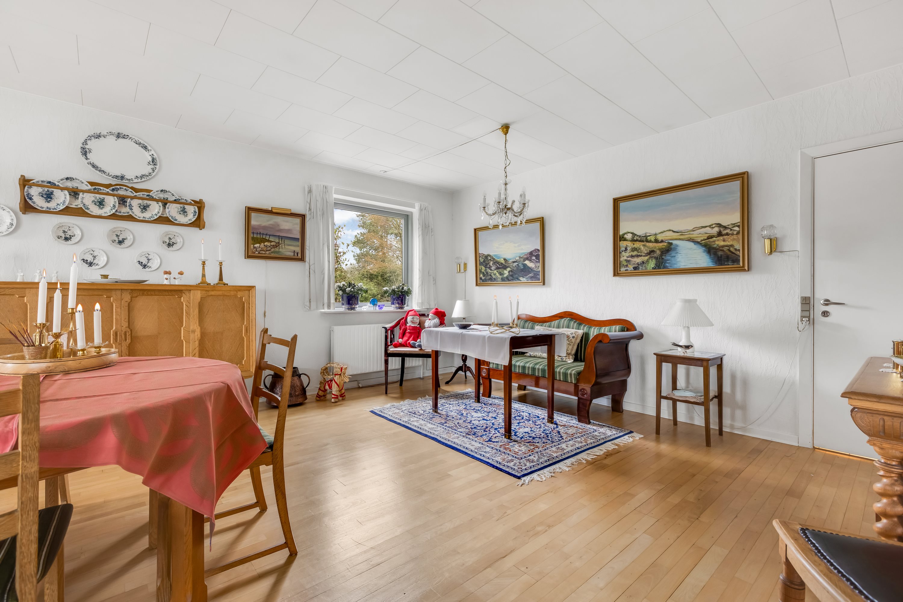 Fremhævet stue billede i fuldskærmstilstand. Billede af Kildebæksvej 20, Vetterslev, 4100 Ringsted