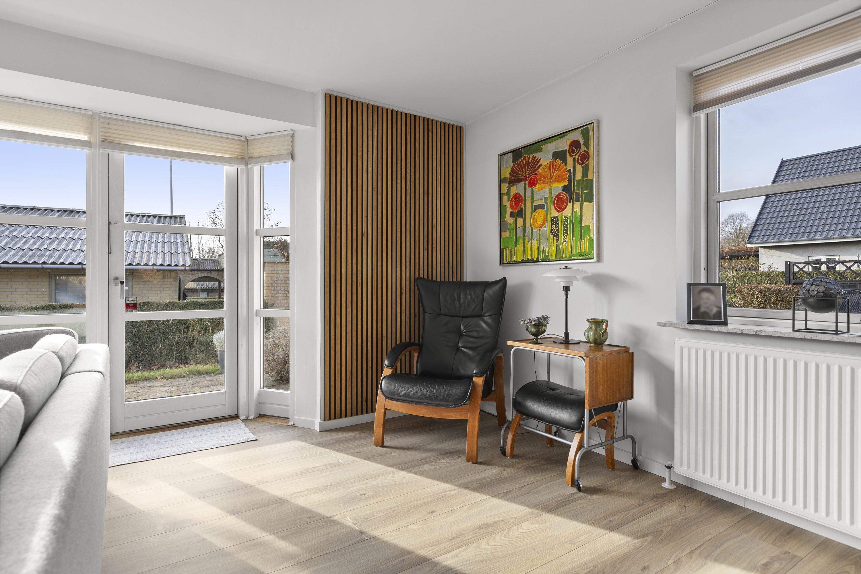 Fremhævet stue billede i fuldskærmstilstand. Billede af Smedevænget 2, Høm, 4100 Ringsted