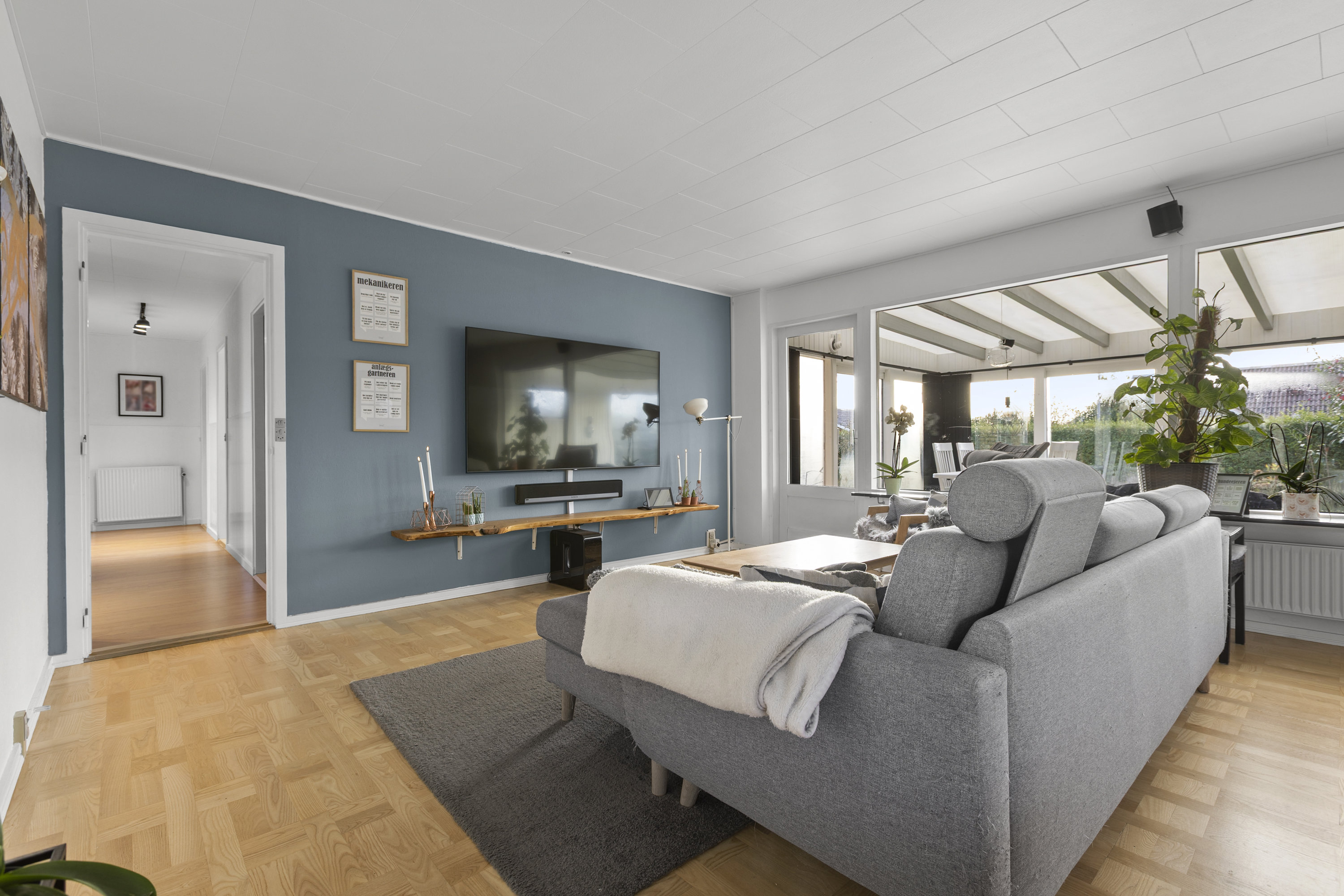 Fremhævet stue billede i fuldskærmstilstand. Billede af Vibevej 34, 4100 Ringsted