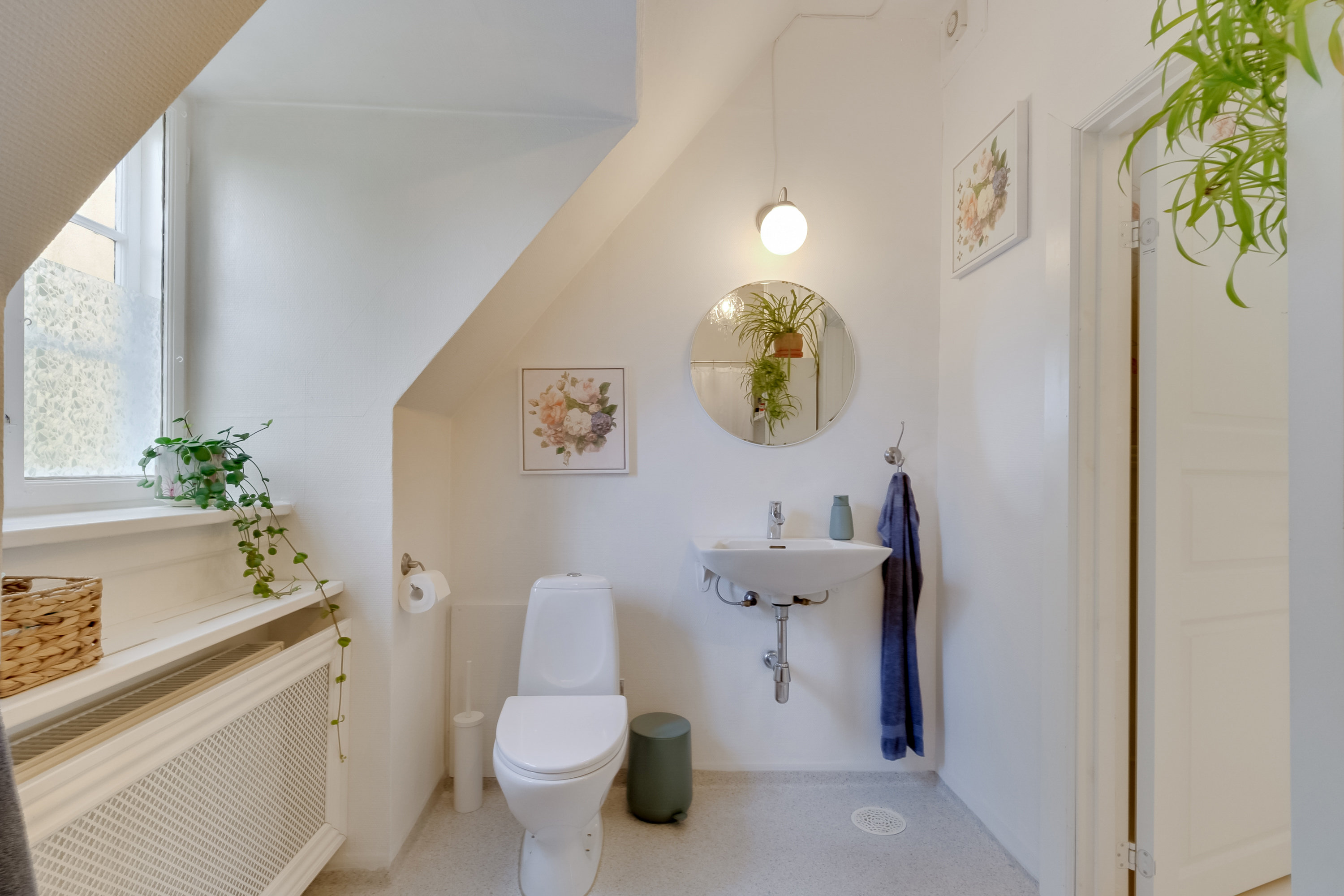 Fremhævet badeværelse billede i fuldskærmstilstand. Billede af Teglgårdsparken 40A, 5500 Middelfart