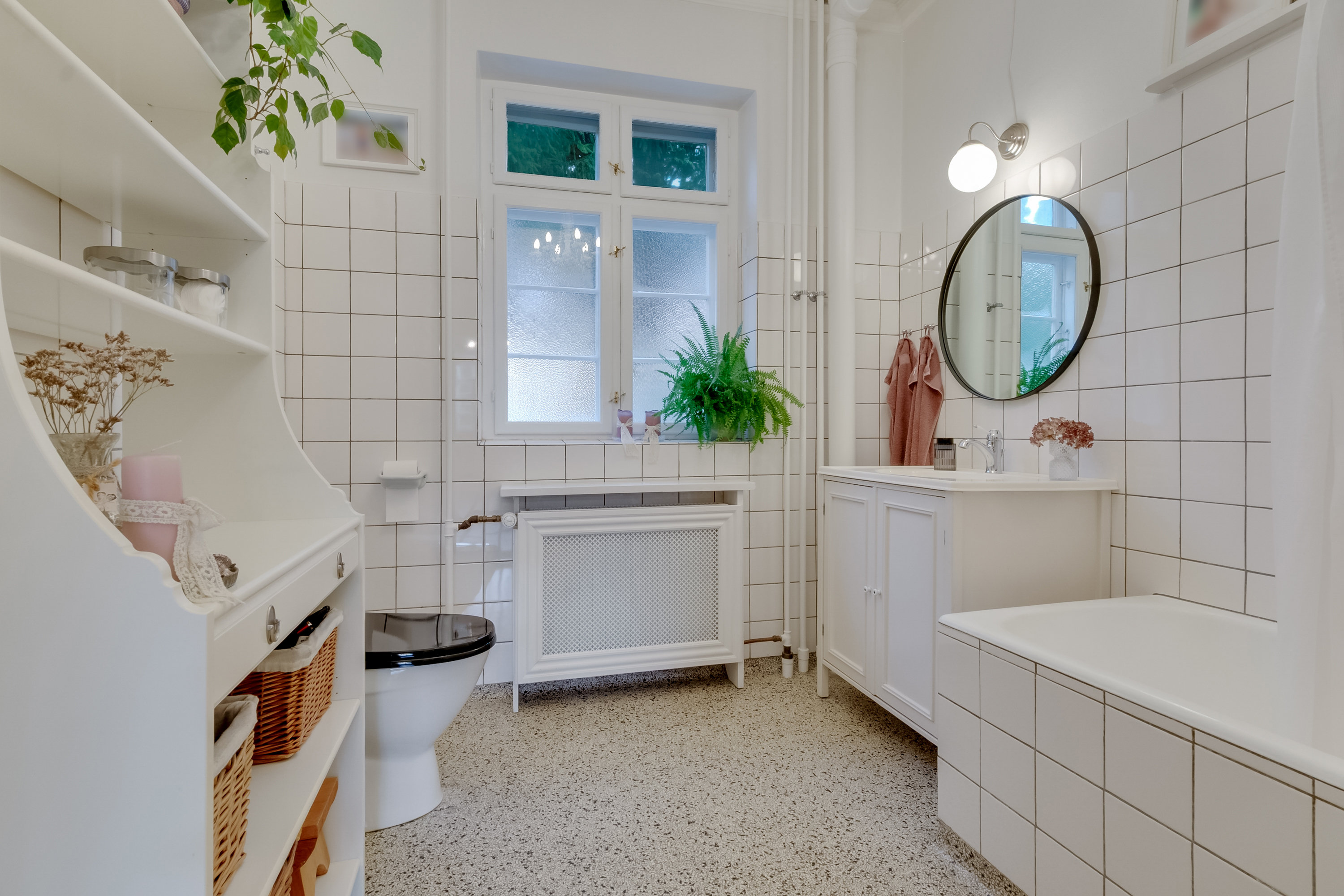 Fremhævet badeværelse billede i fuldskærmstilstand. Billede af Teglgårdsparken 40A, 5500 Middelfart