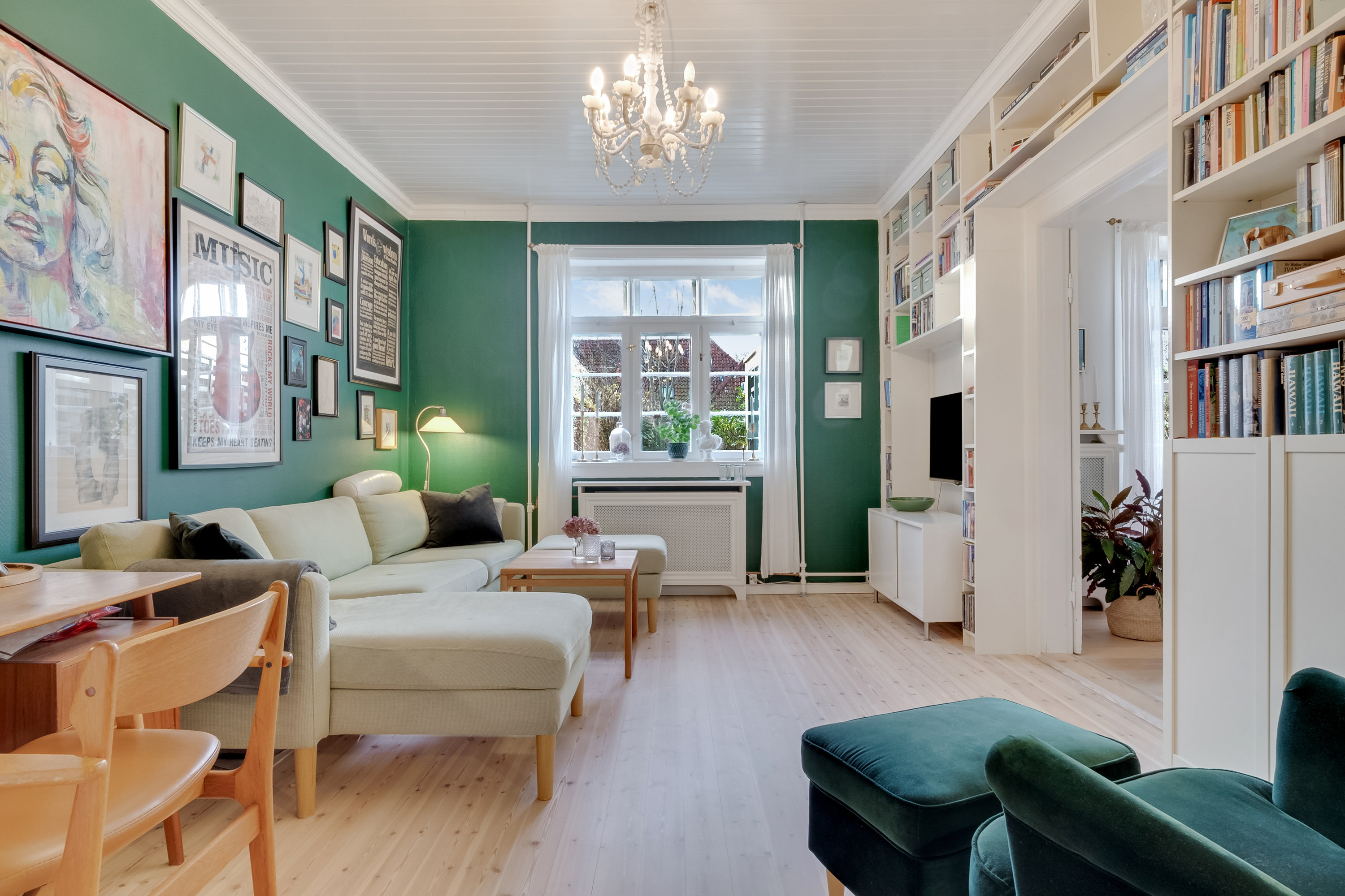 Fremhævet stue billede i fuldskærmstilstand. Billede af Teglgårdsparken 40A, 5500 Middelfart