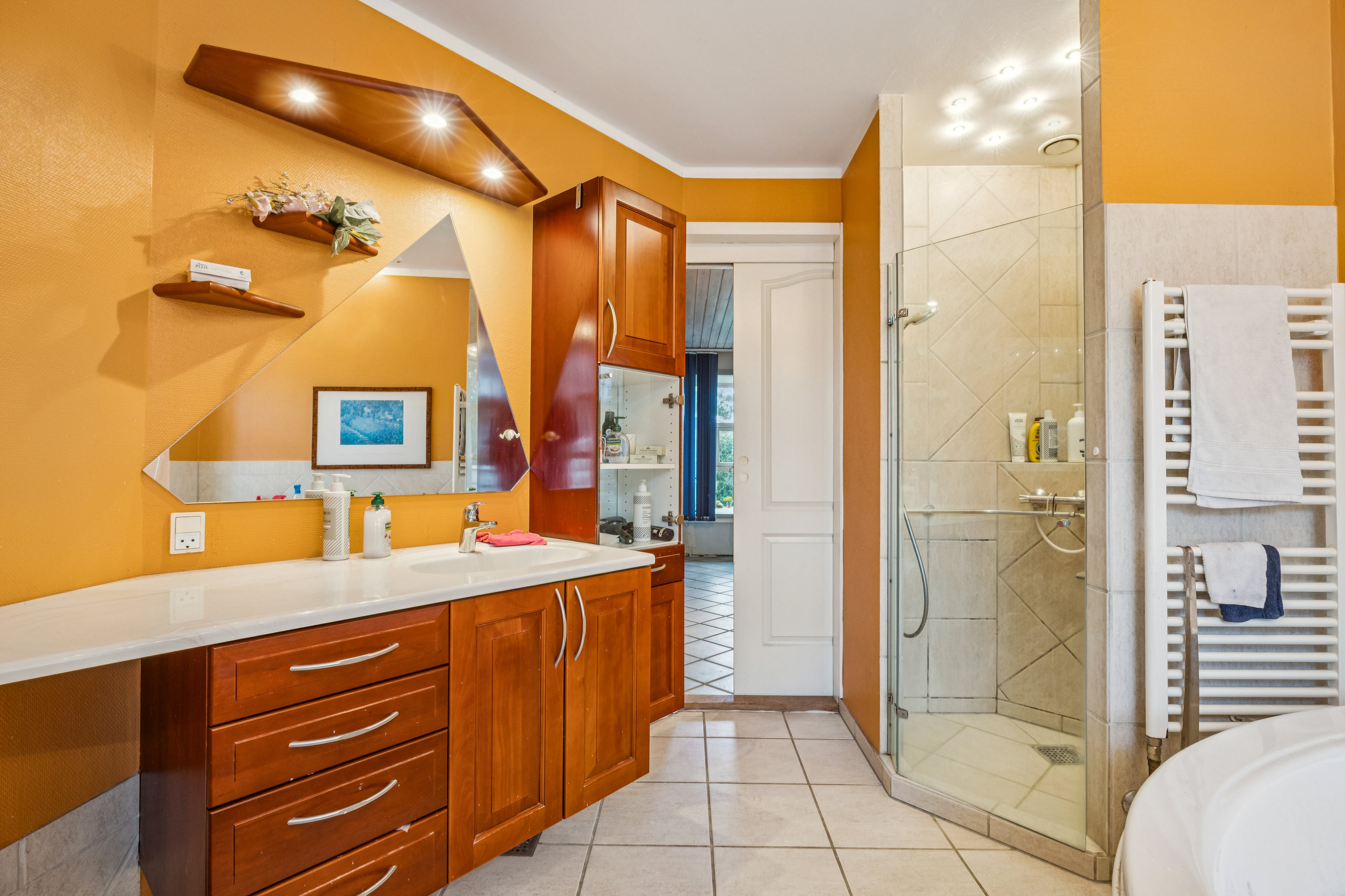 Fremhævet badeværelse billede i fuldskærmstilstand. Billede af Dyssevej 1, Sæby, 4270 Høng