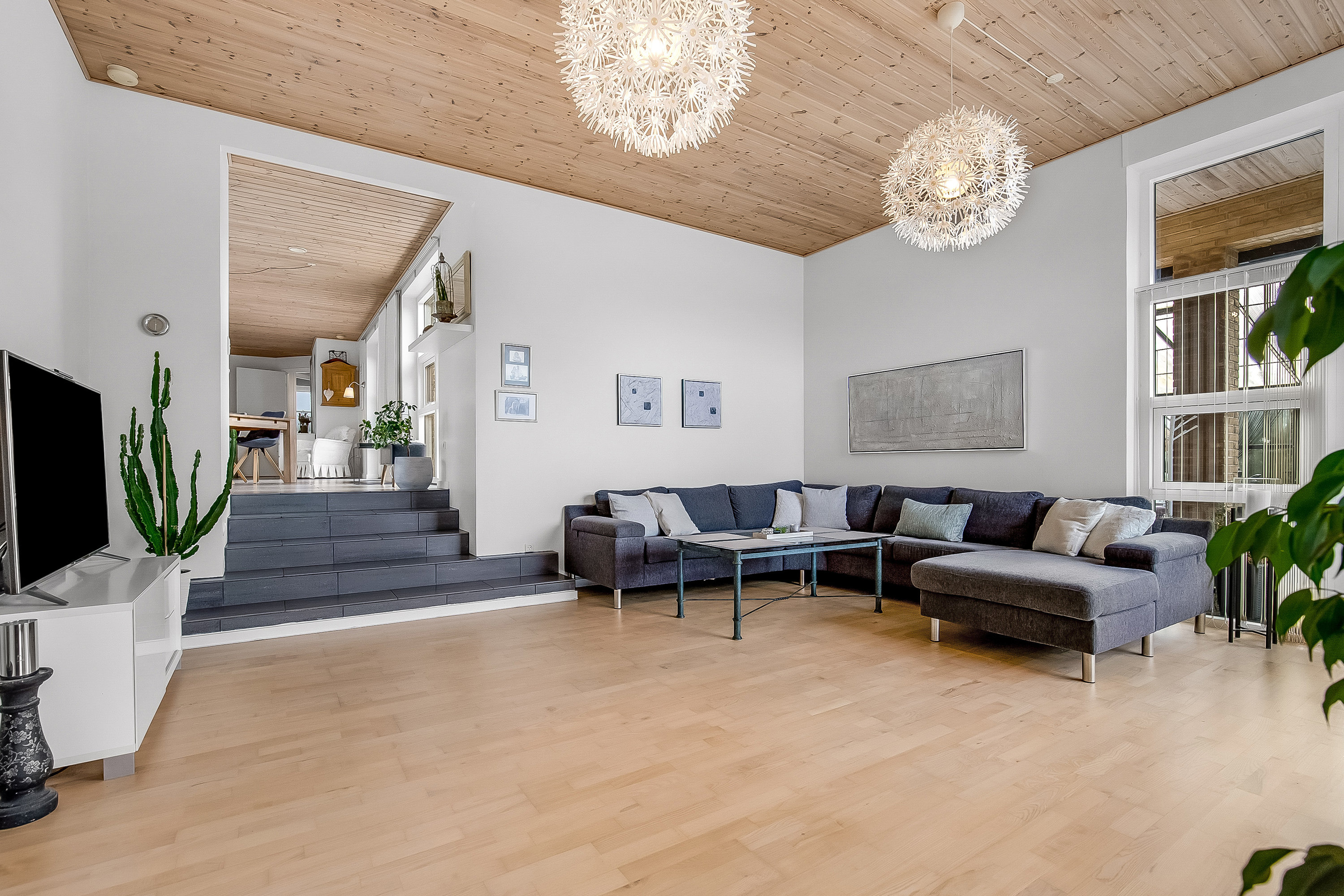 Fremhævet stue billede i fuldskærmstilstand. Billede af Bakkedraget 79, Vester Nebel, 6040 Egtved