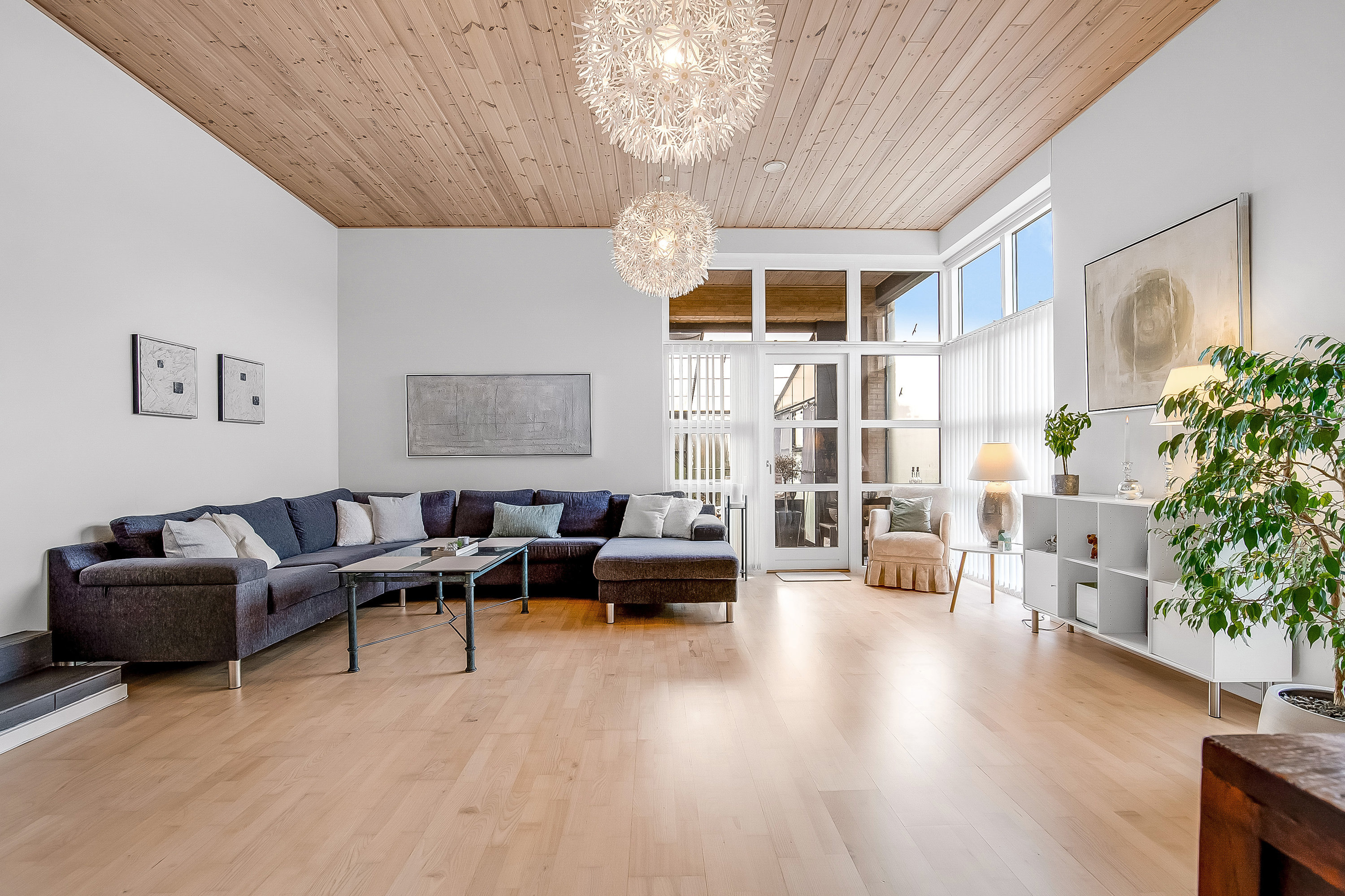 Miniaturebillede 1: stue. Billede af Bakkedraget 79, Vester Nebel, 6040 Egtved