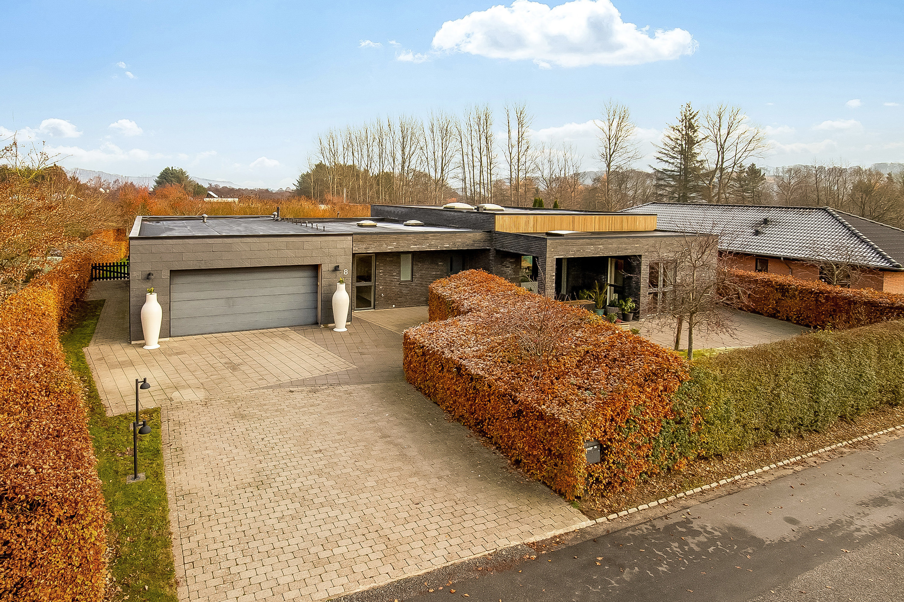 Fremhævet mastefoto billede i fuldskærmstilstand. Billede af Stenagervænget 8, 7100 Vejle