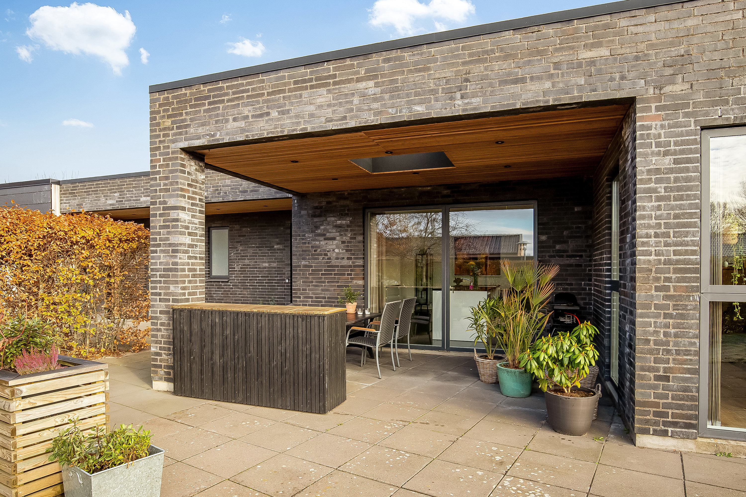 Fremhævet overdækket terrasse billede i fuldskærmstilstand. Billede af Stenagervænget 8, 7100 Vejle