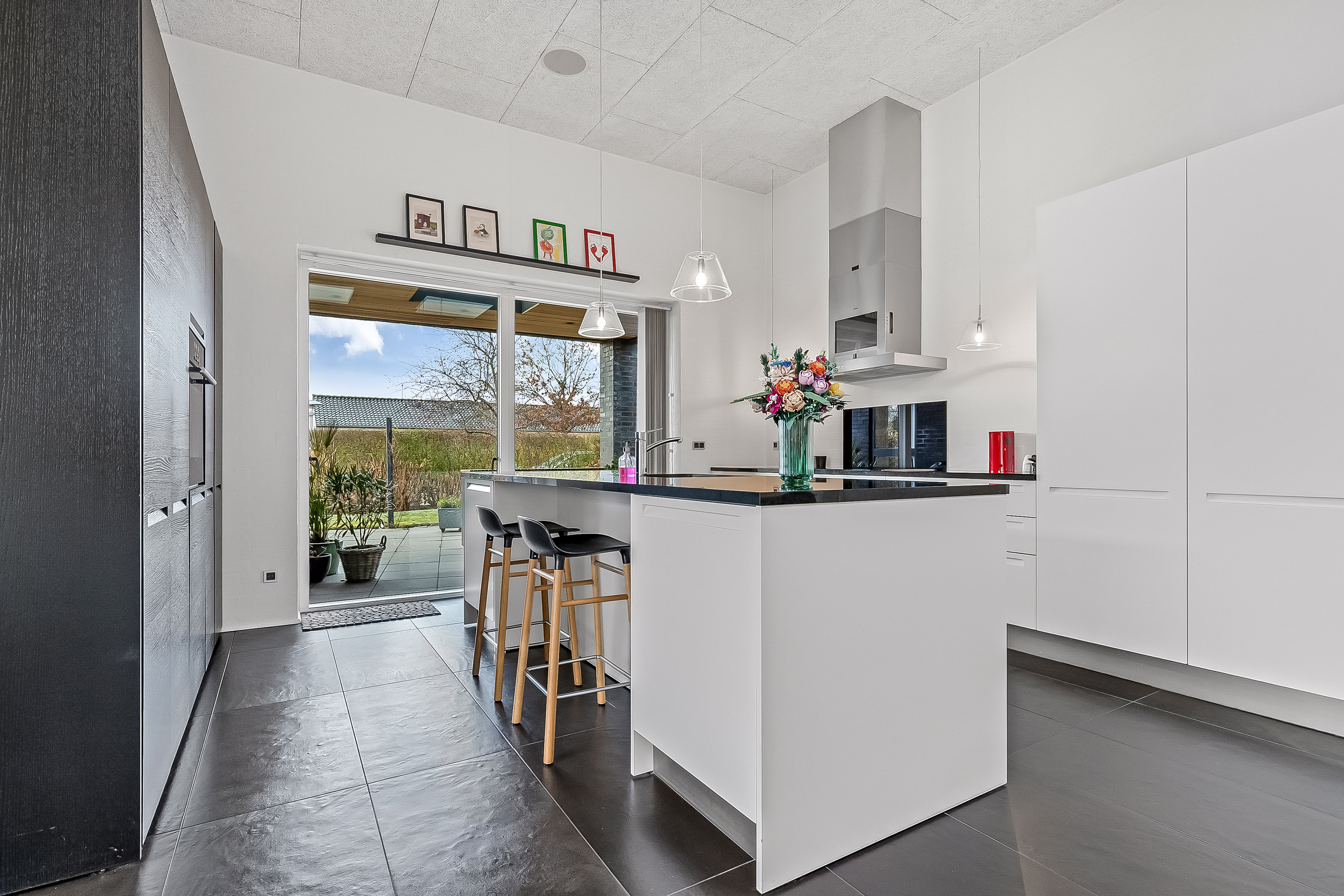 Fremhævet køkken billede i fuldskærmstilstand. Billede af Stenagervænget 8, 7100 Vejle