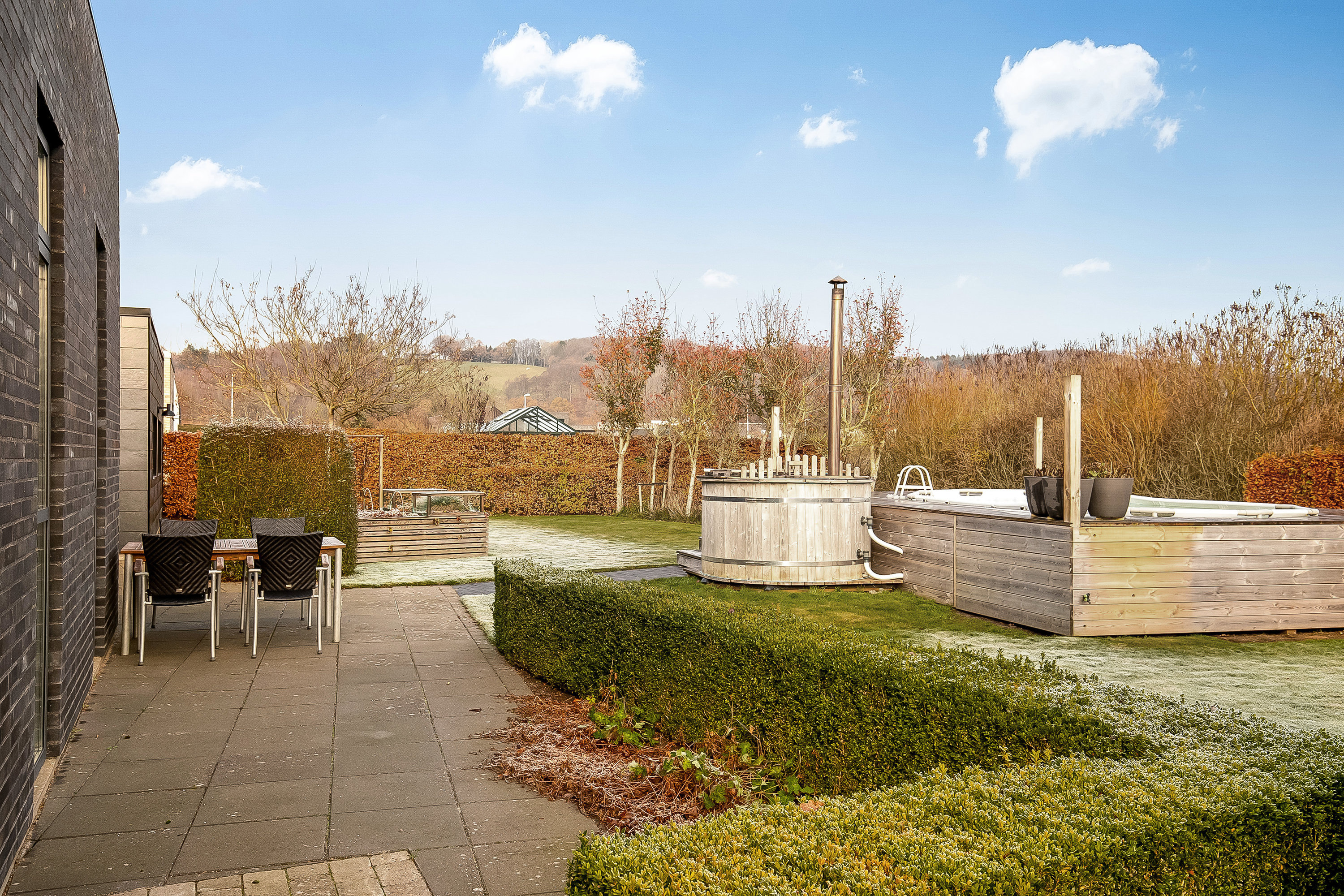 Fremhævet terrasse billede i fuldskærmstilstand. Billede af Stenagervænget 8, 7100 Vejle