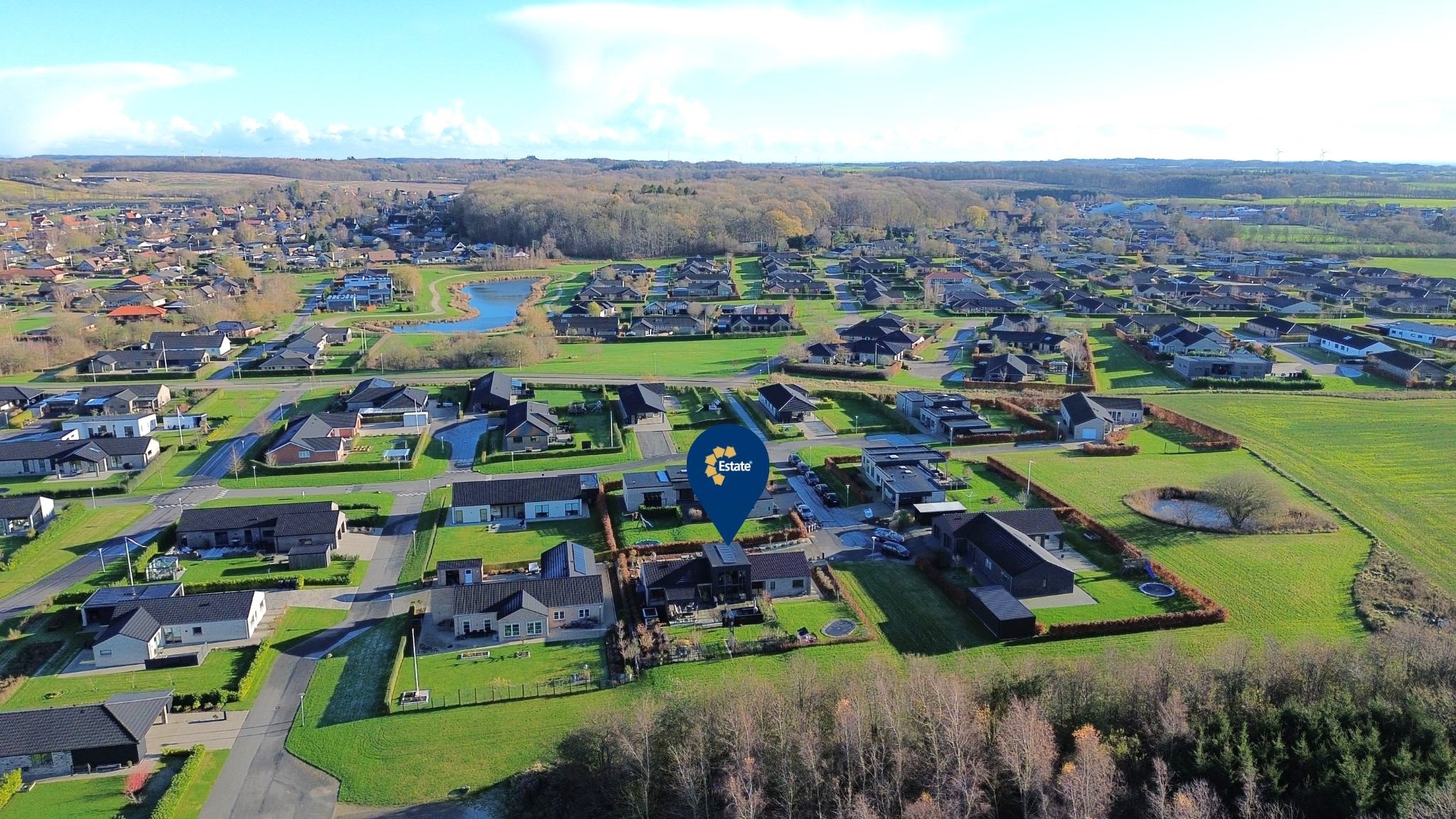 Fremhævet  billede i fuldskærmstilstand. Billede af Ørskovbæk Parken 21, 8732 Hovedgård