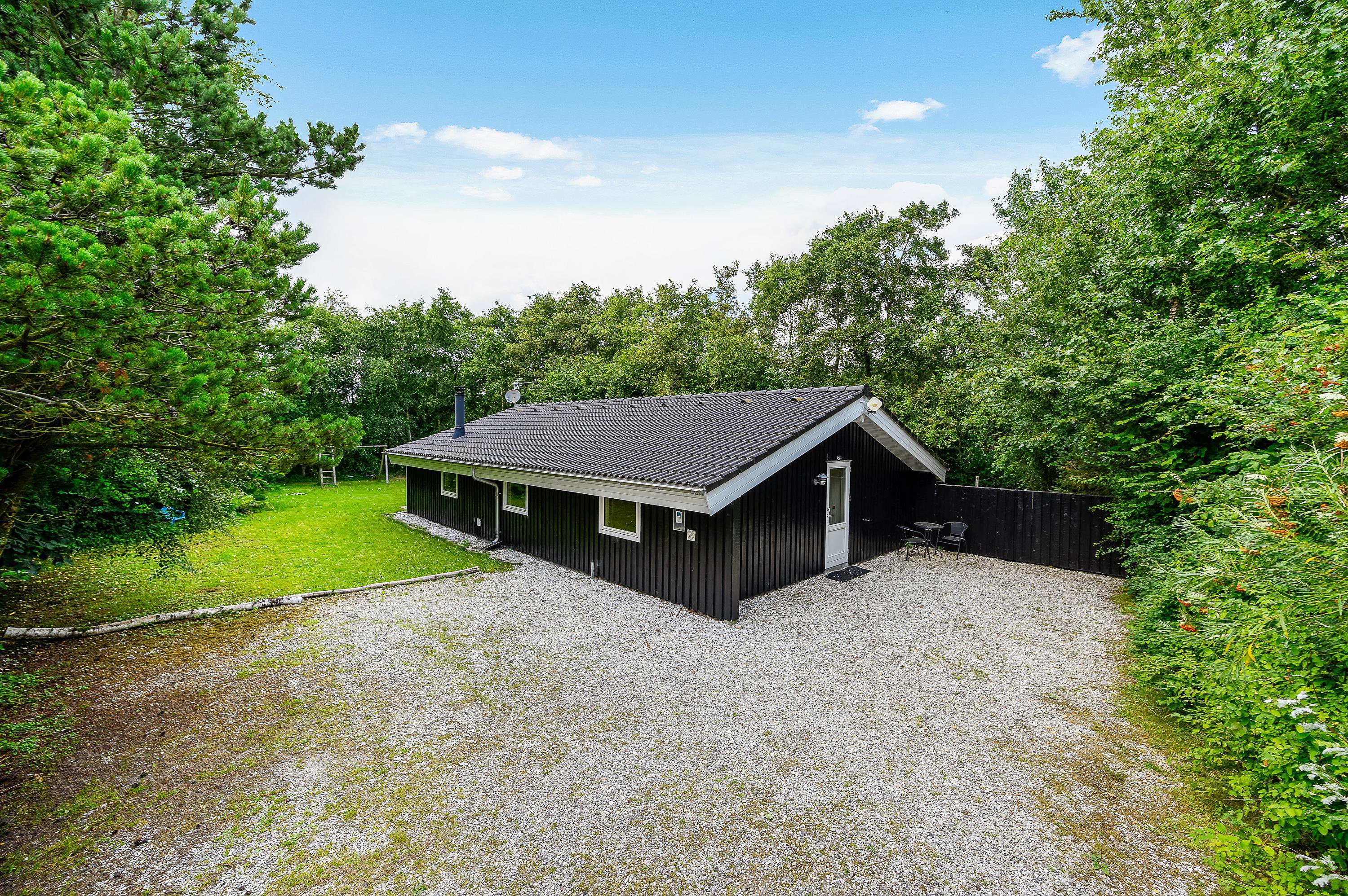 Fremhævet  billede i fuldskærmstilstand. Billede af Risbjergvej 11, Lodbj Hede, 6950 Ringkøbing