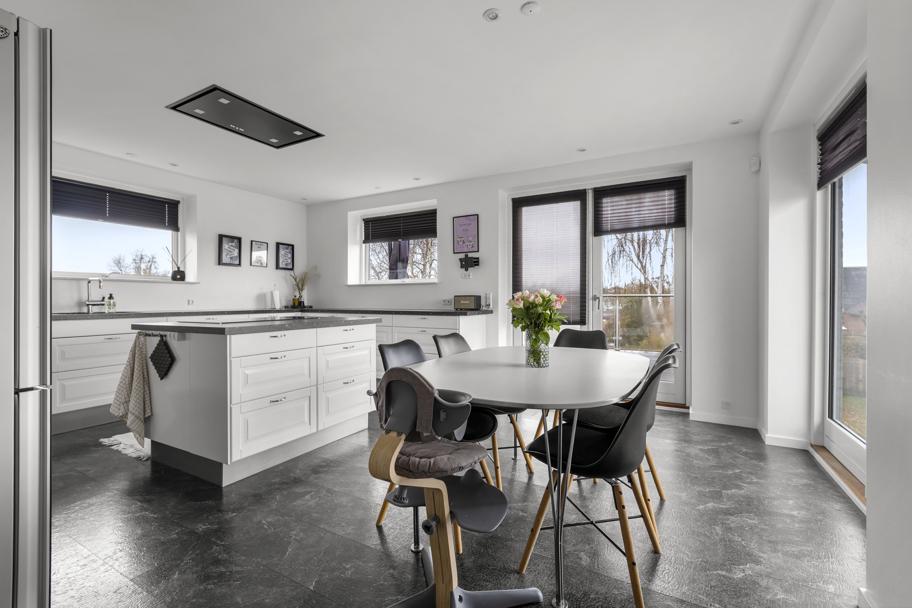 Miniaturebillede 1: køkken. Billede af Svalevej 21, 4220 Korsør