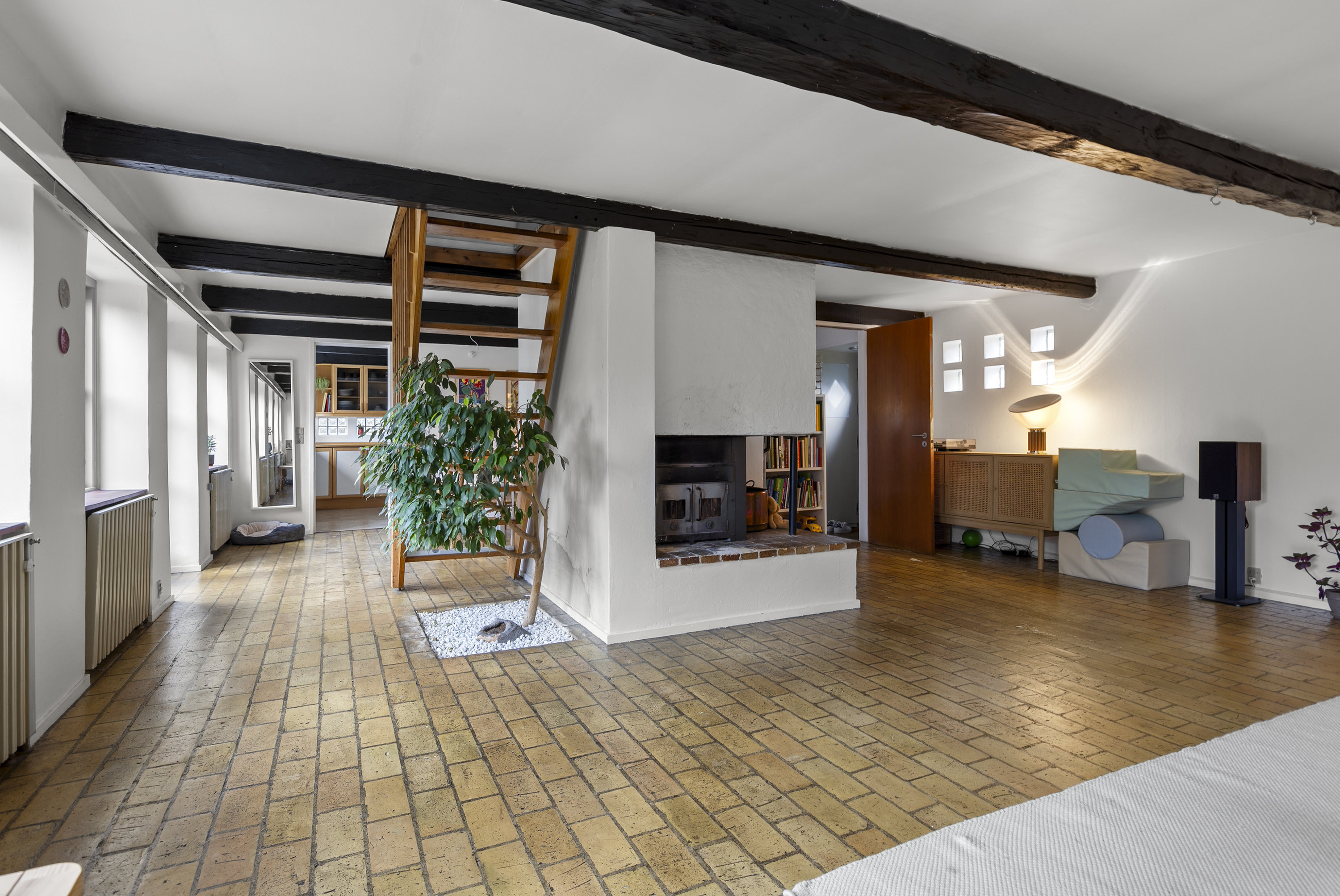 Fremhævet stue billede i fuldskærmstilstand. Billede af Raklev Skillevej 61, 4400 Kalundborg