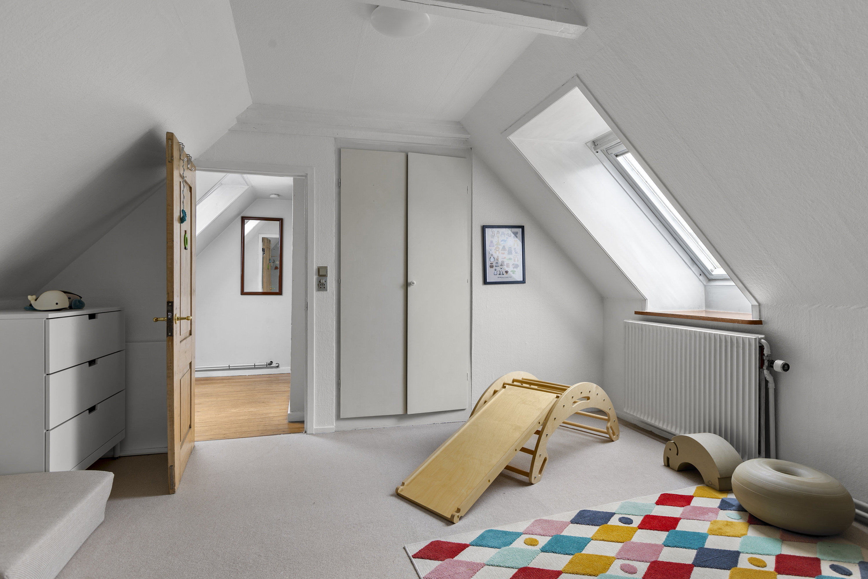 Fremhævet værelse billede i fuldskærmstilstand. Billede af Raklev Skillevej 61, 4400 Kalundborg