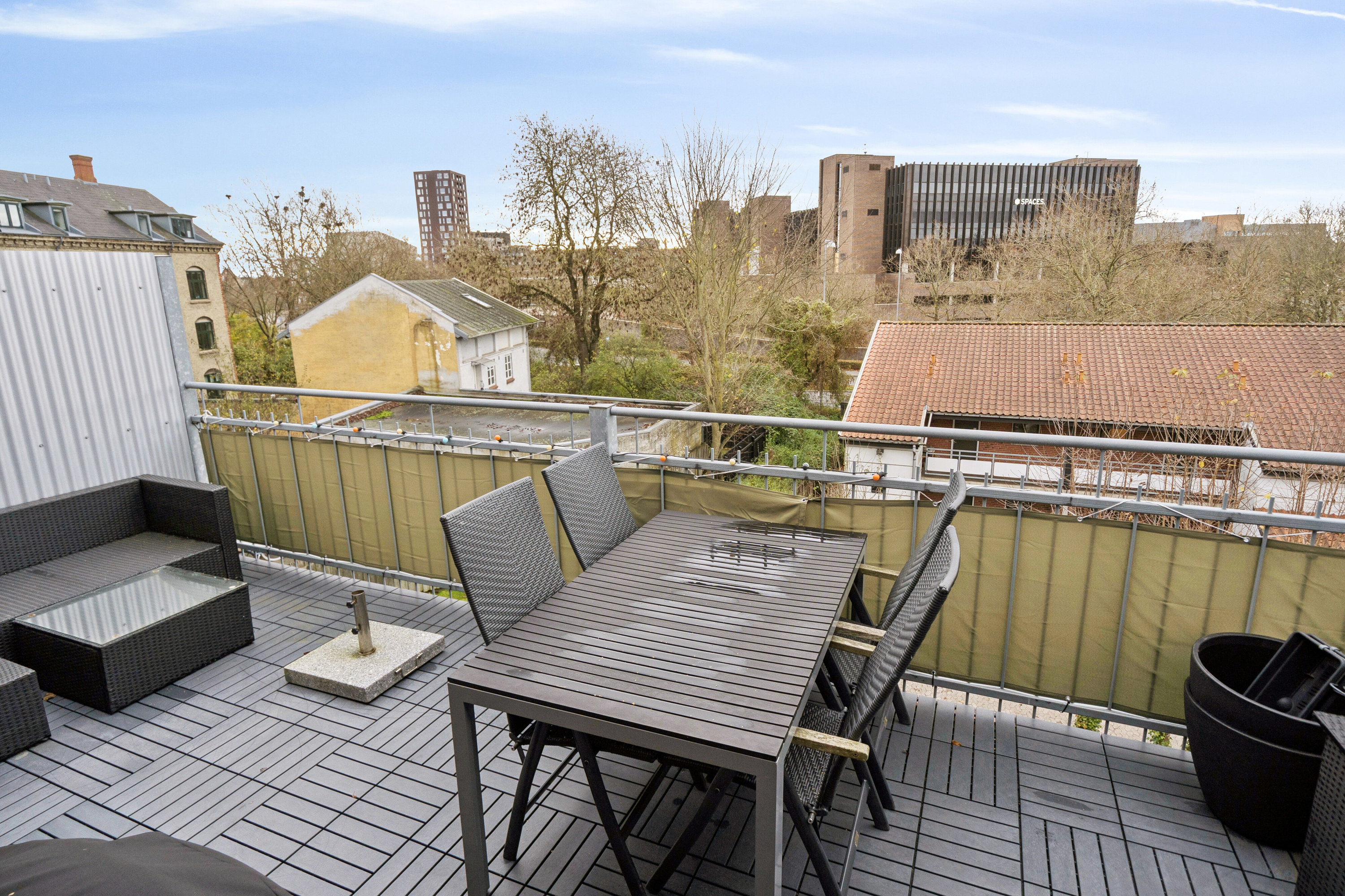 Fremhævet terrasse billede i fuldskærmstilstand. Billede af Bredstedgade 38, 2. 2., 5000 Odense C