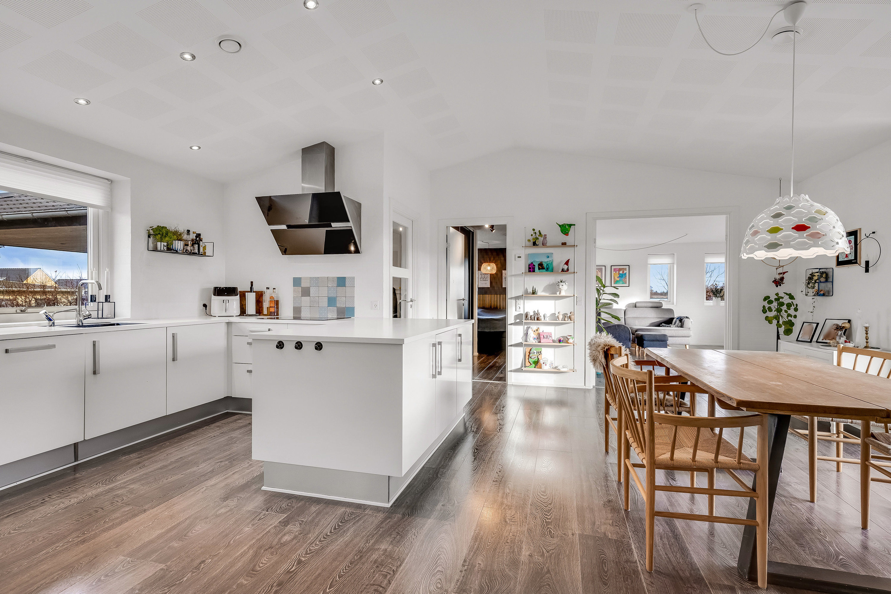 Fremhævet køkken alrum billede i fuldskærmstilstand. Billede af Under Egen 45, Halgårde, 7500 Holstebro