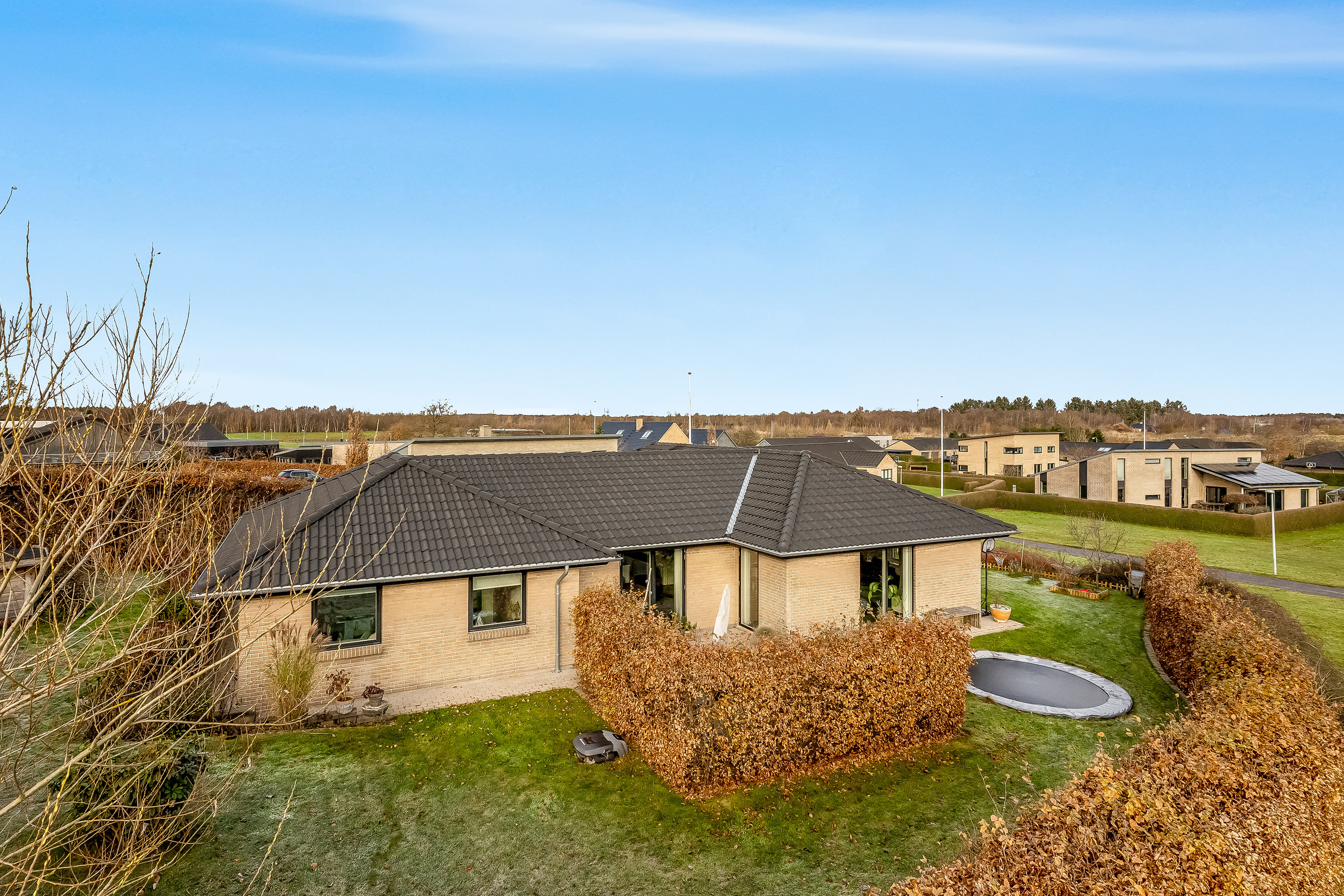 Fremhævet ejendommen billede i fuldskærmstilstand. Billede af Under Egen 45, Halgårde, 7500 Holstebro