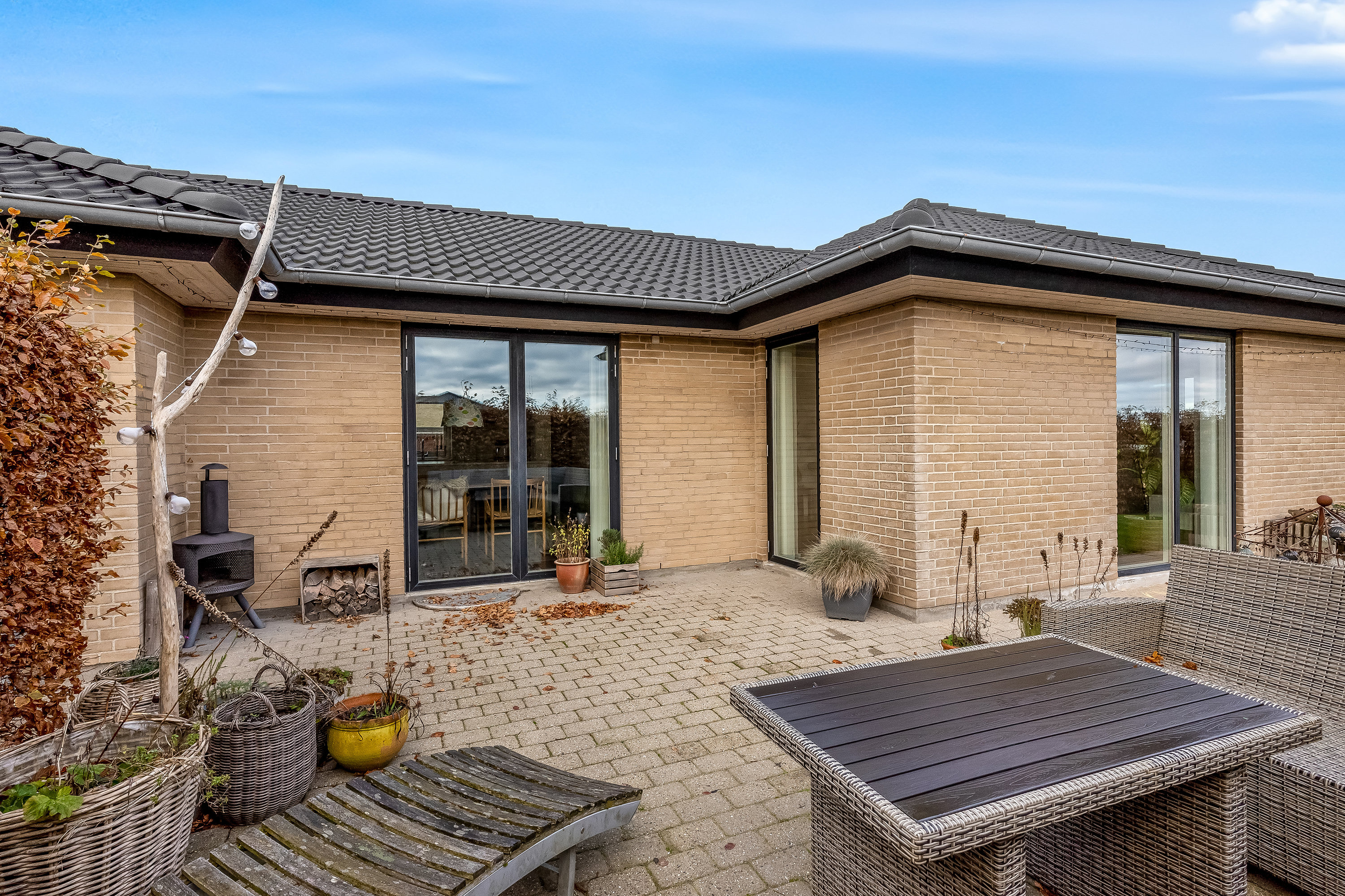 Miniaturebillede 1: terrasse. Billede af Under Egen 45, Halgårde, 7500 Holstebro