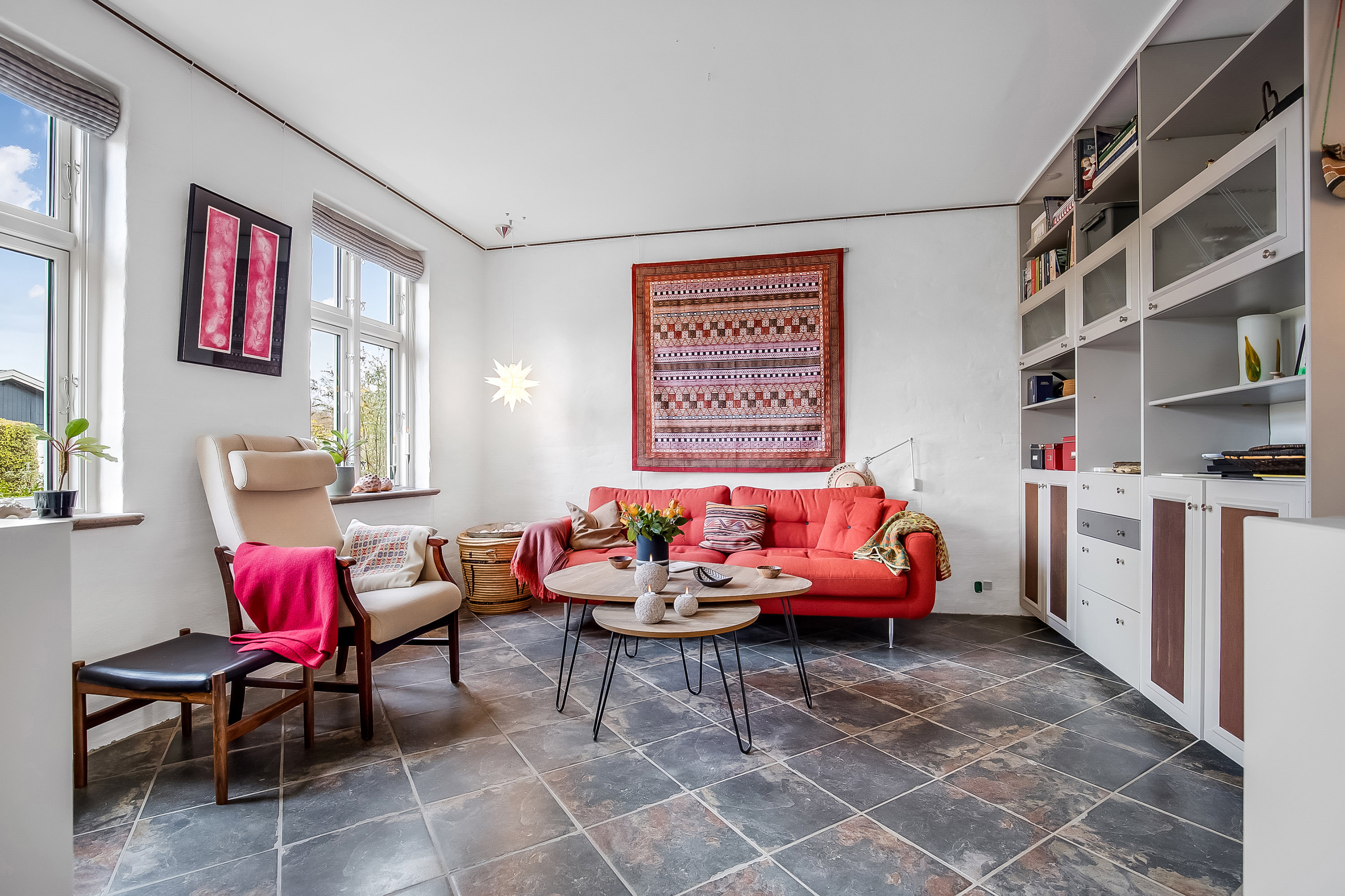 Fremhævet stue billede i fuldskærmstilstand. Billede af Hannerupvænget 4, 7000 Fredericia