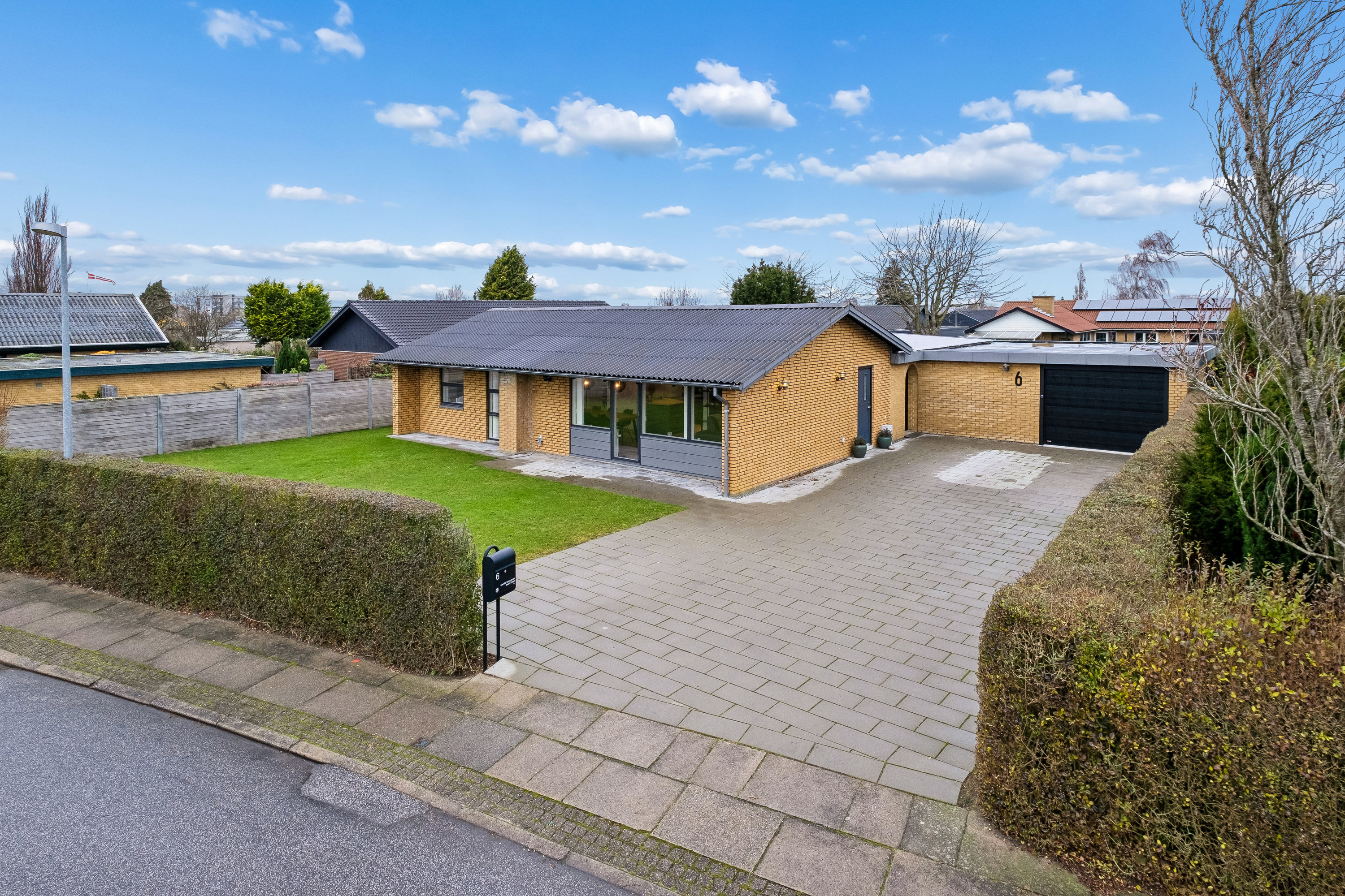 Fremhævet set fra vejen billede i fuldskærmstilstand. Billede af Ærtevej 6, Tyrsted, 8700 Horsens