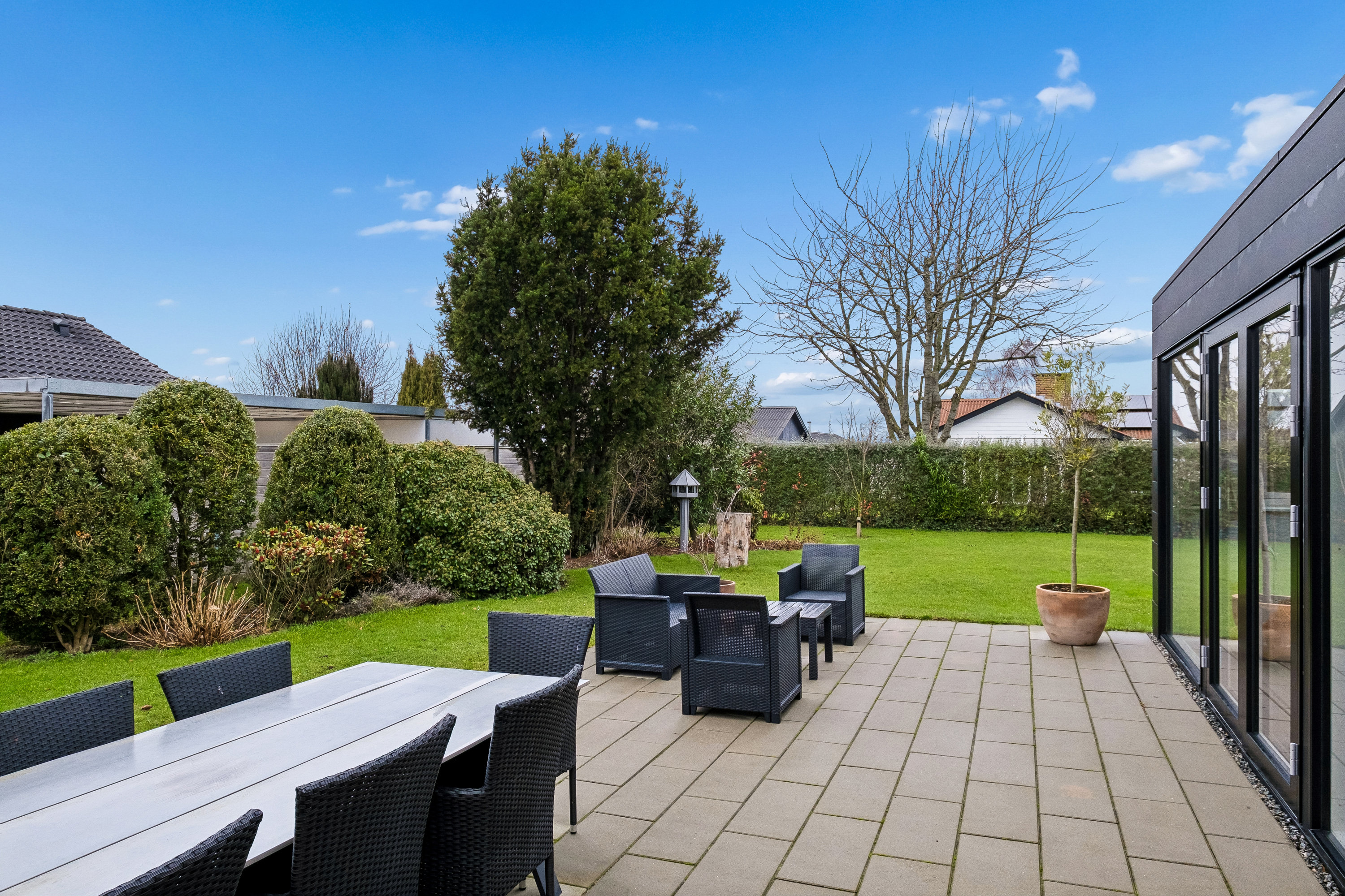 Fremhævet terrasse billede i fuldskærmstilstand. Billede af Ærtevej 6, Tyrsted, 8700 Horsens