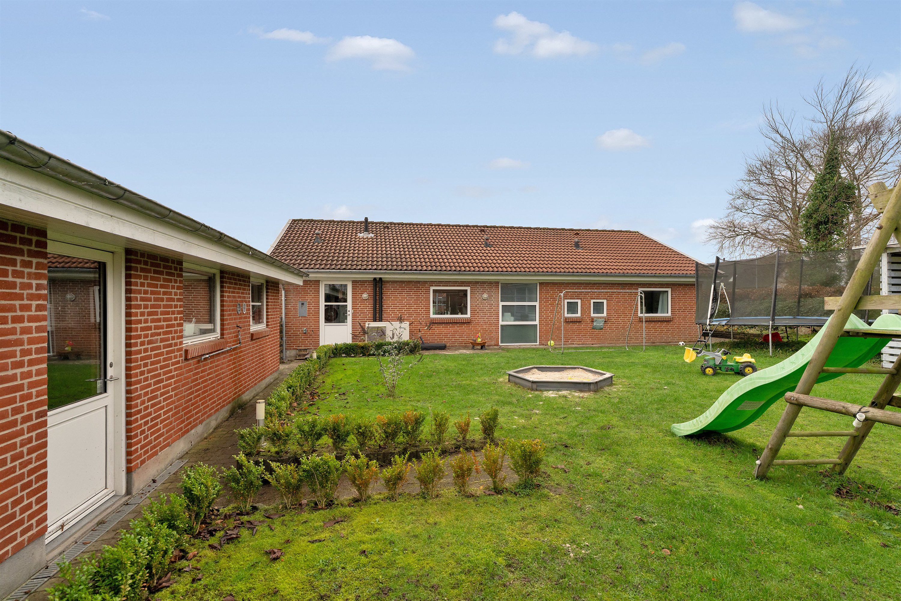 Fremhævet ejendommen billede i fuldskærmstilstand. Billede af Skjoldbjergvej 6B, 6623 Vorbasse