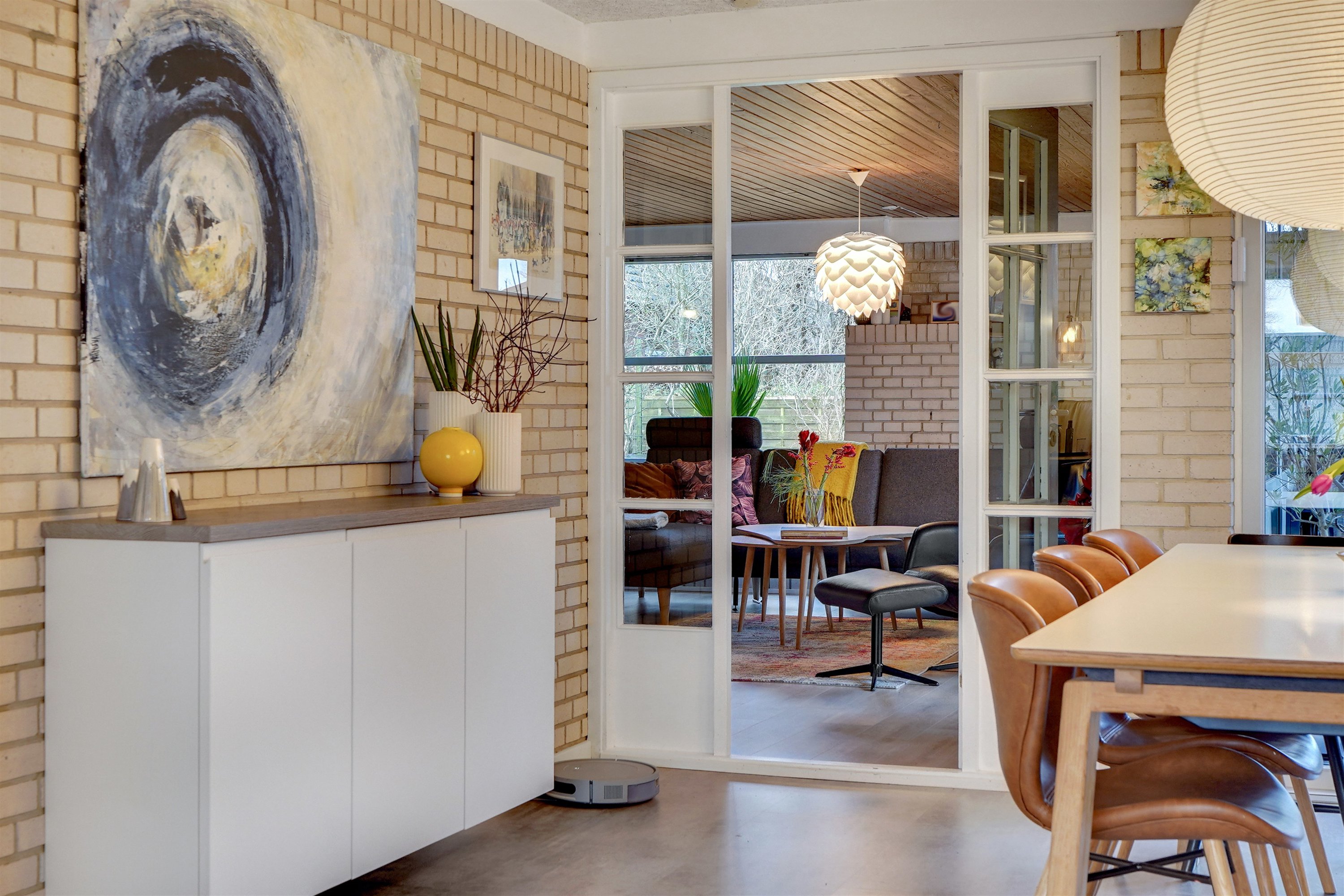 Fremhævet spisestue billede i fuldskærmstilstand. Billede af Toften 47, 7190 Billund