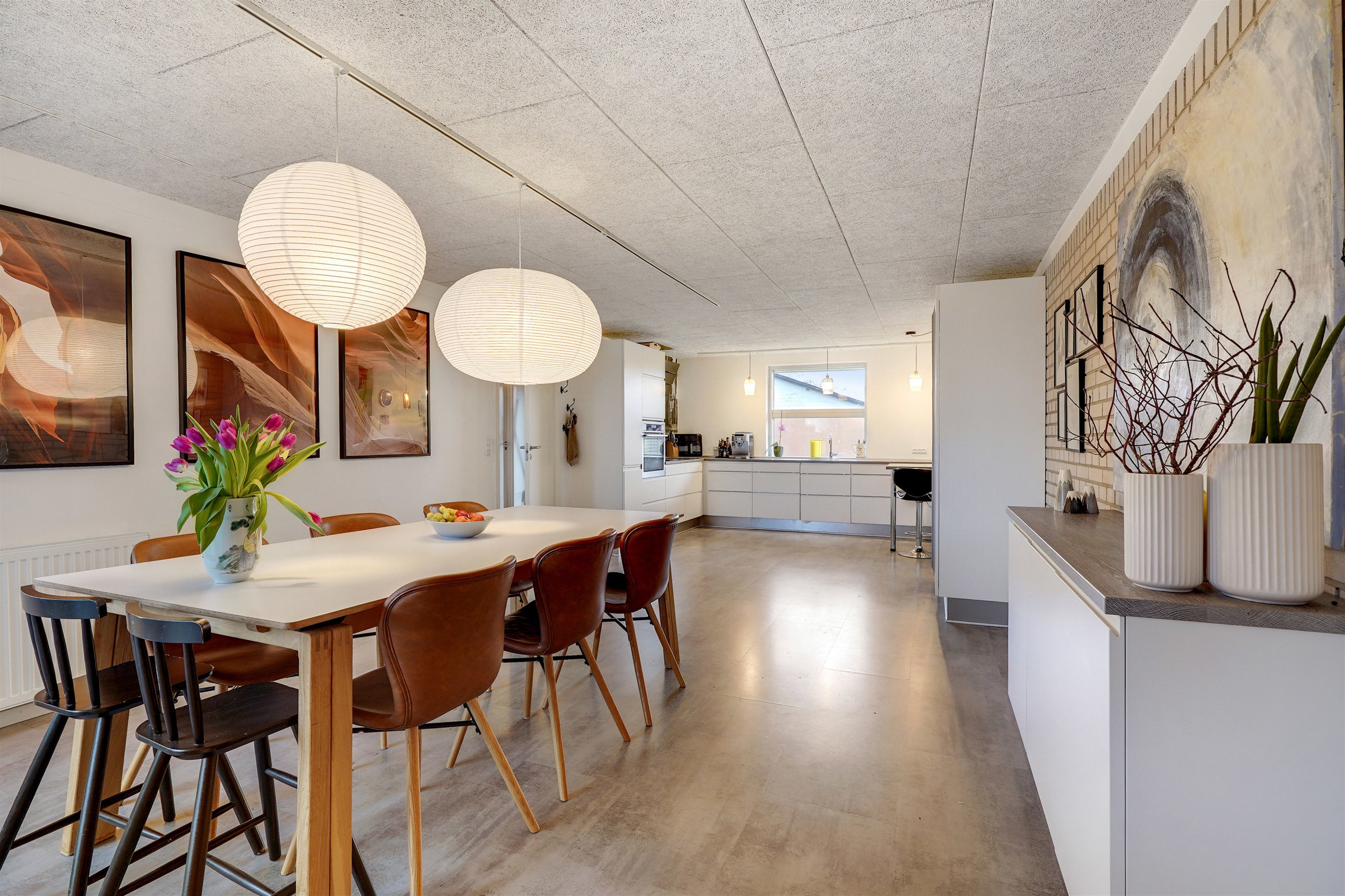 Fremhævet spisestue billede i fuldskærmstilstand. Billede af Toften 47, 7190 Billund