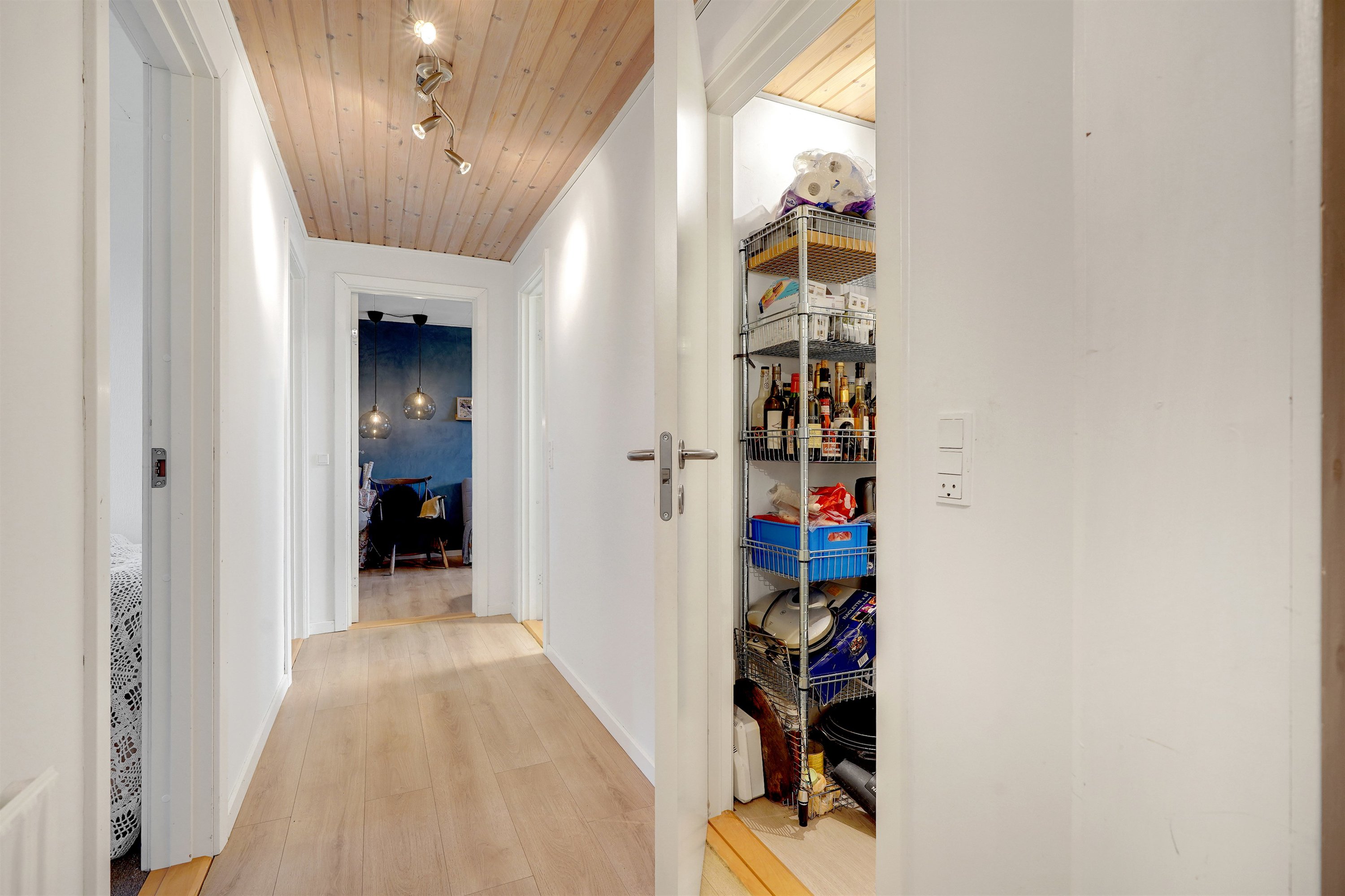 Fremhævet gang billede i fuldskærmstilstand. Billede af Toften 47, 7190 Billund