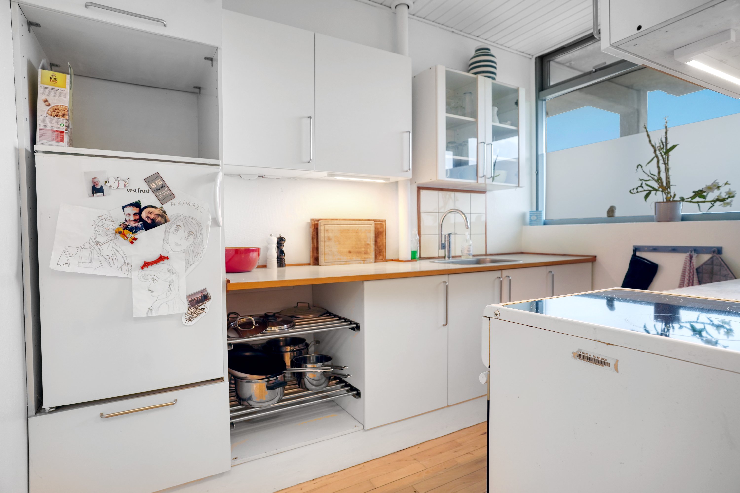 Fremhævet køkken billede i fuldskærmstilstand. Billede af Snerlevej 28, st.. 61., 3000 Helsingør