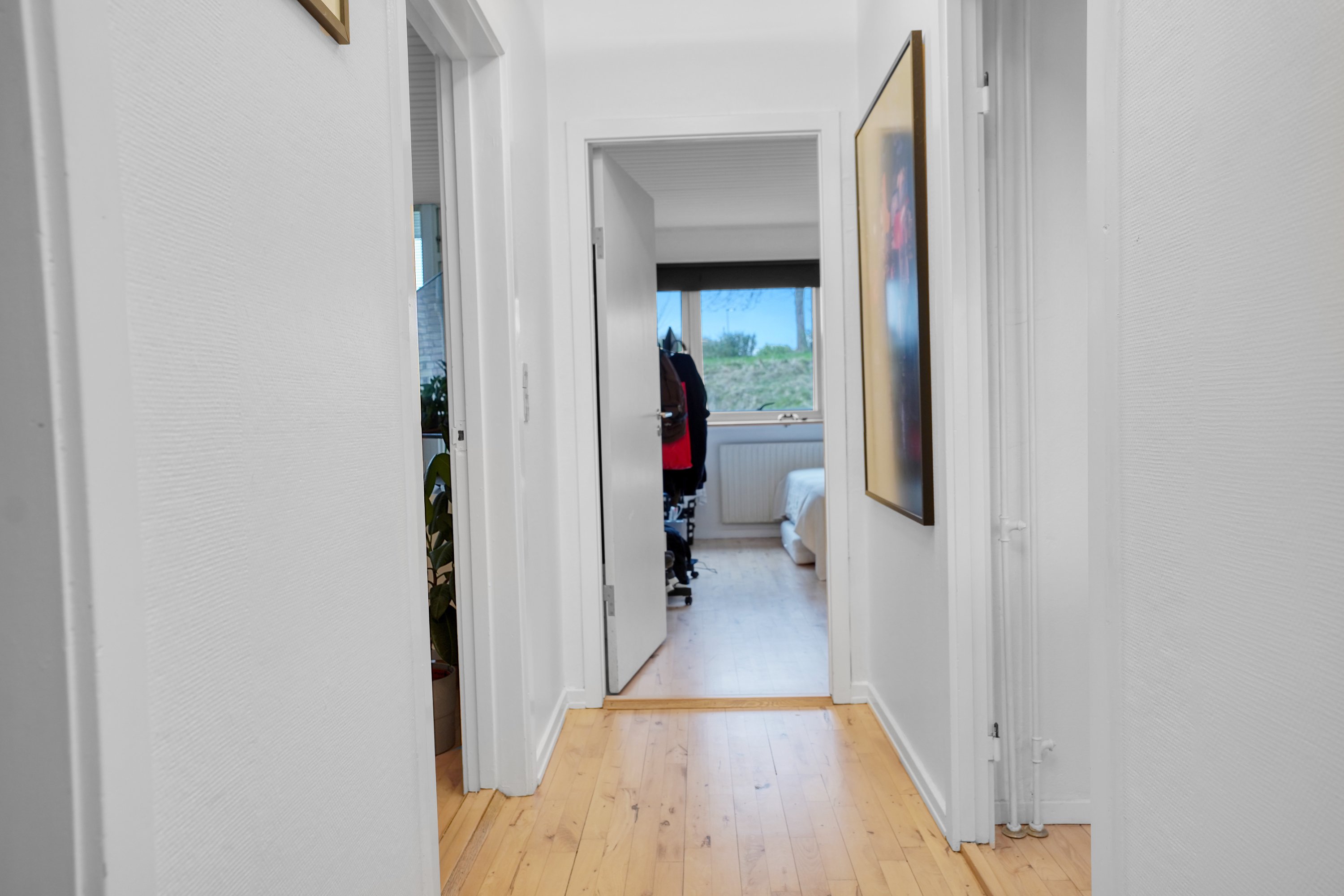 Fremhævet entré billede i fuldskærmstilstand. Billede af Snerlevej 28, st.. 61., 3000 Helsingør