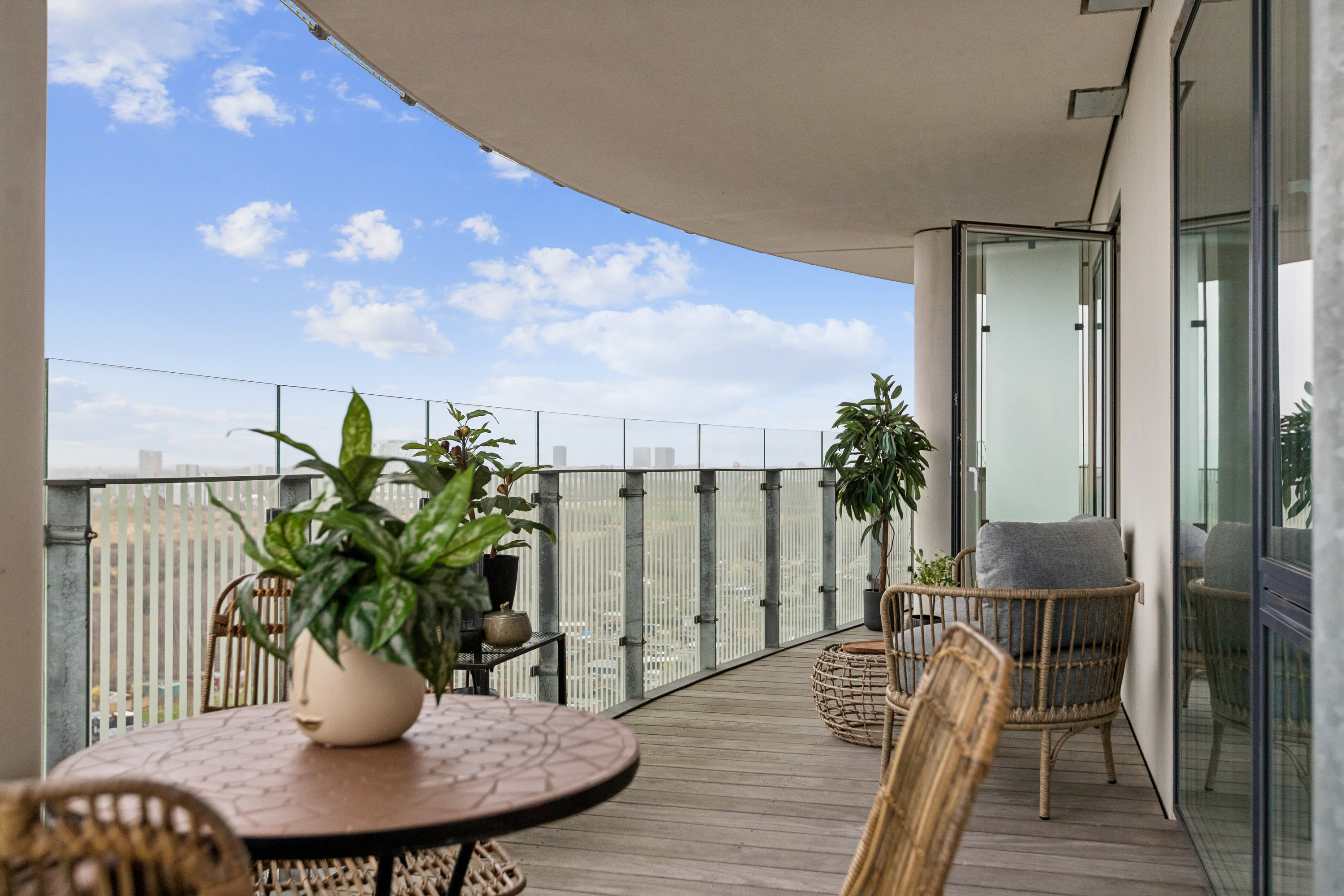 Fremhævet altan billede i fuldskærmstilstand. Billede af Rundholtsvej 28, 15. 1., 2300 København S