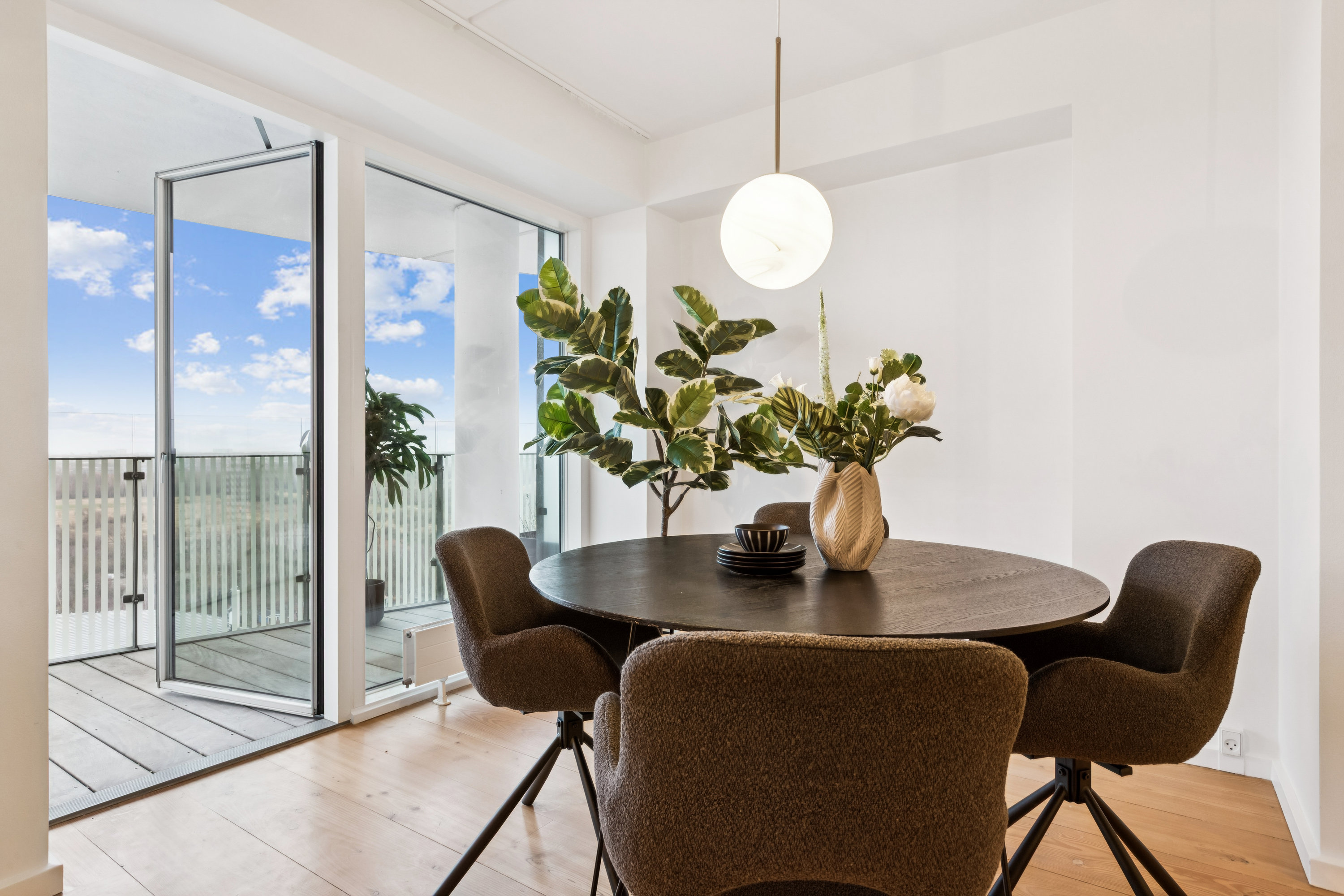 Fremhævet alrum billede i fuldskærmstilstand. Billede af Rundholtsvej 28, 15. 1., 2300 København S