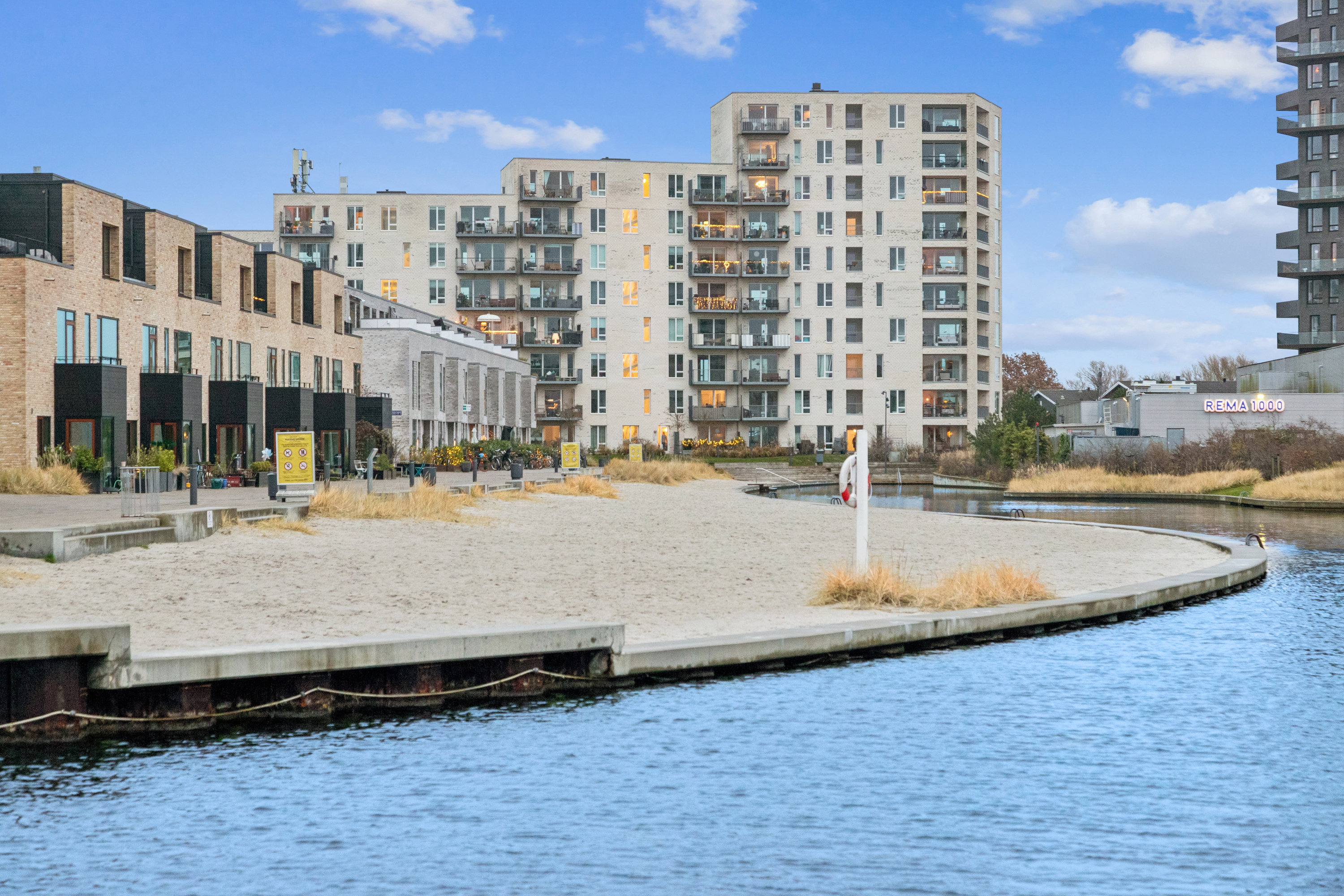 Fremhævet ejendommen billede i fuldskærmstilstand. Billede af Rundholtsvej 28, 15. 1., 2300 København S