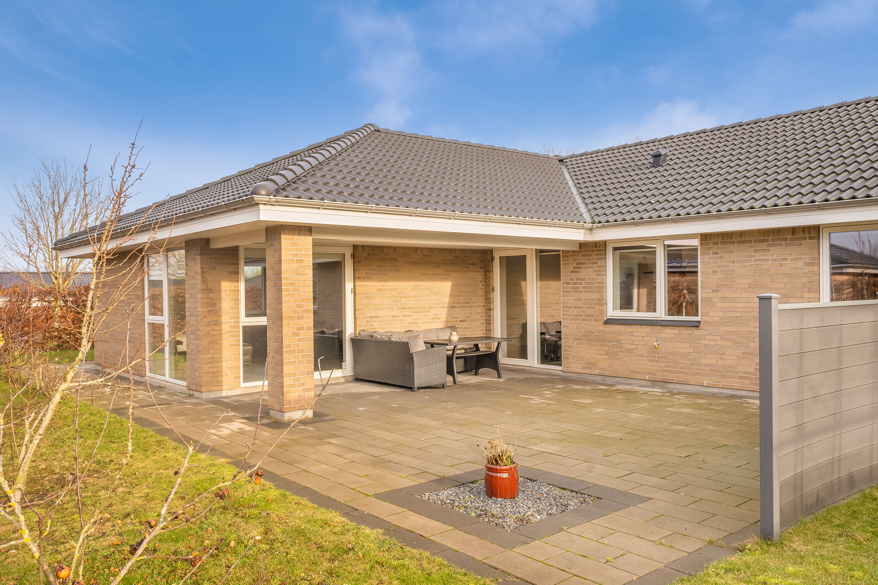 Fremhævet terrasse billede i fuldskærmstilstand. Billede af Langhuse 23, 5800 Nyborg